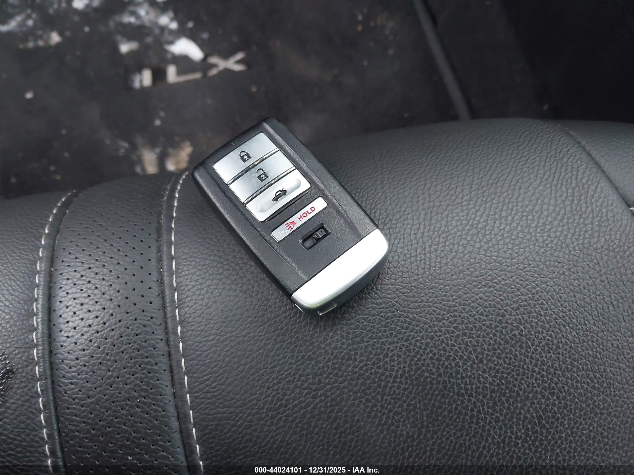 ACURA ILX image 11