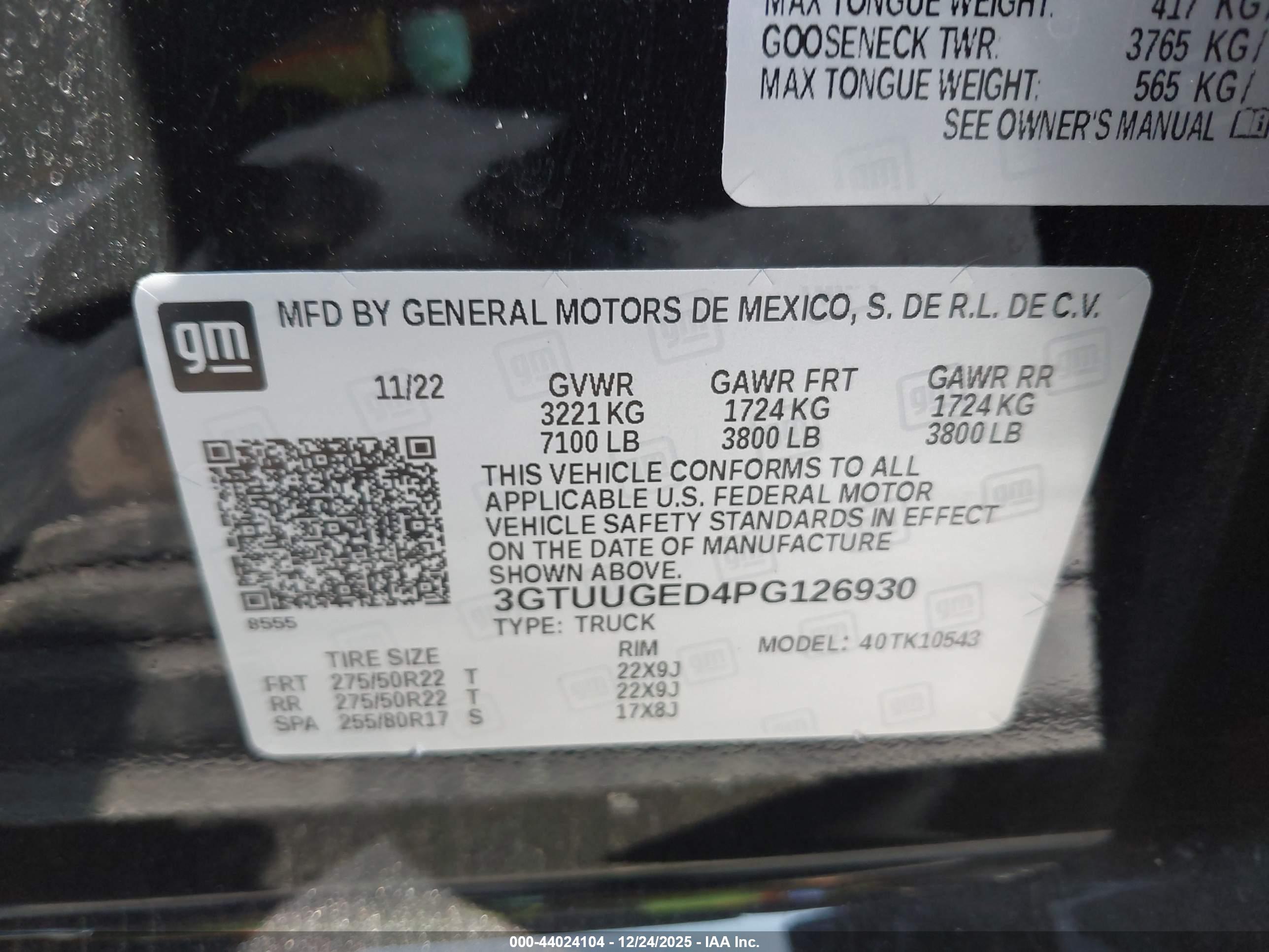 GMC SIERRA image 9
