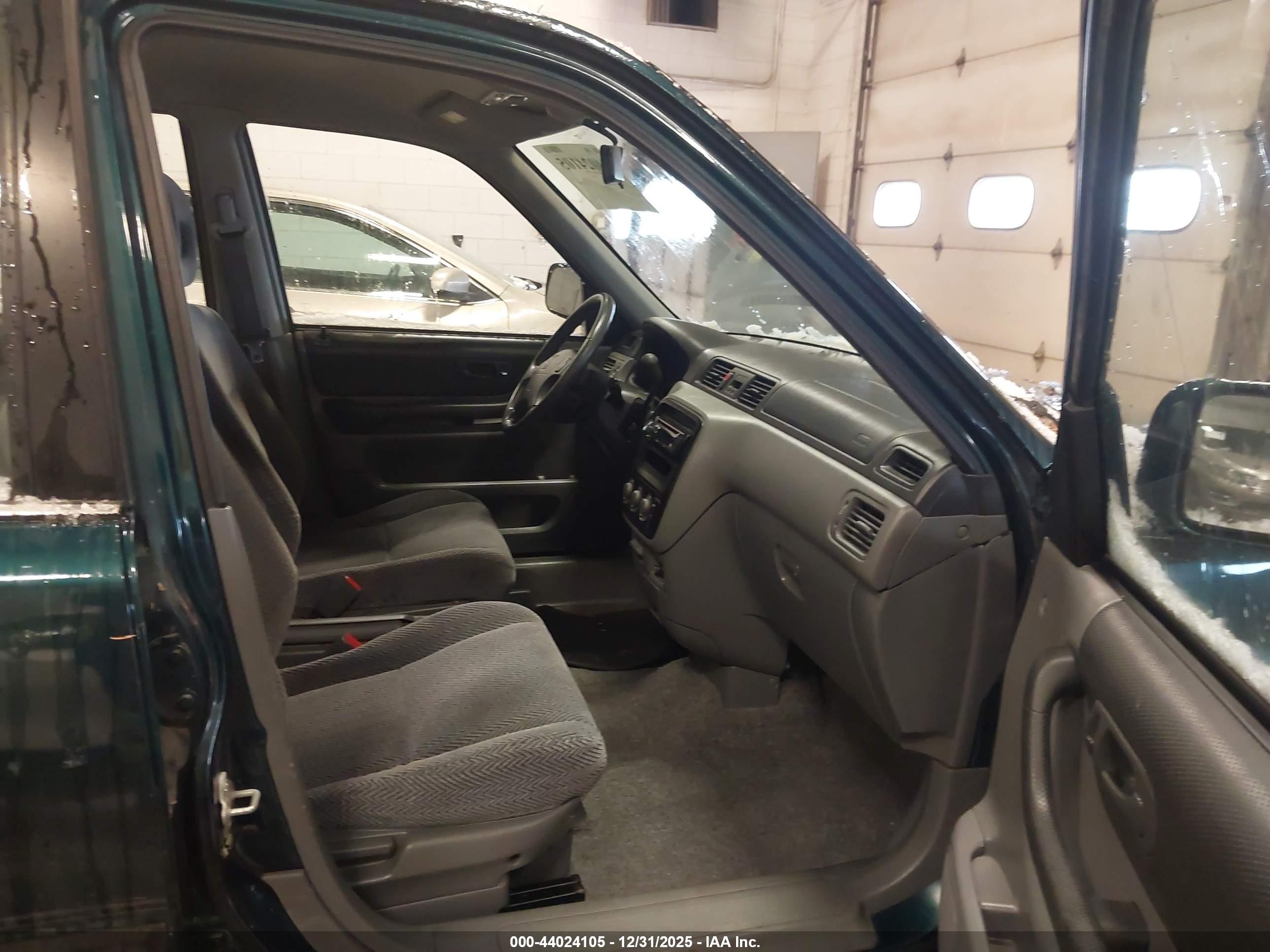 HONDA CR-V image 5