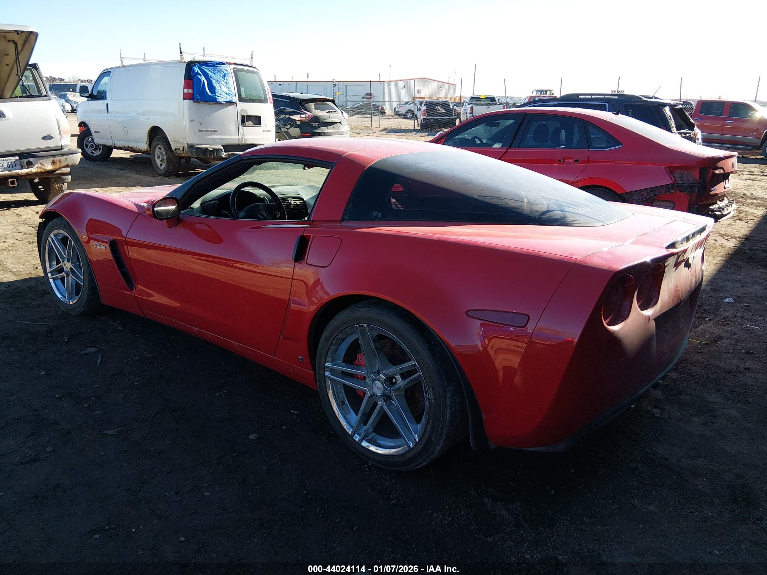 CHEVROLET CORVETTE image 3
