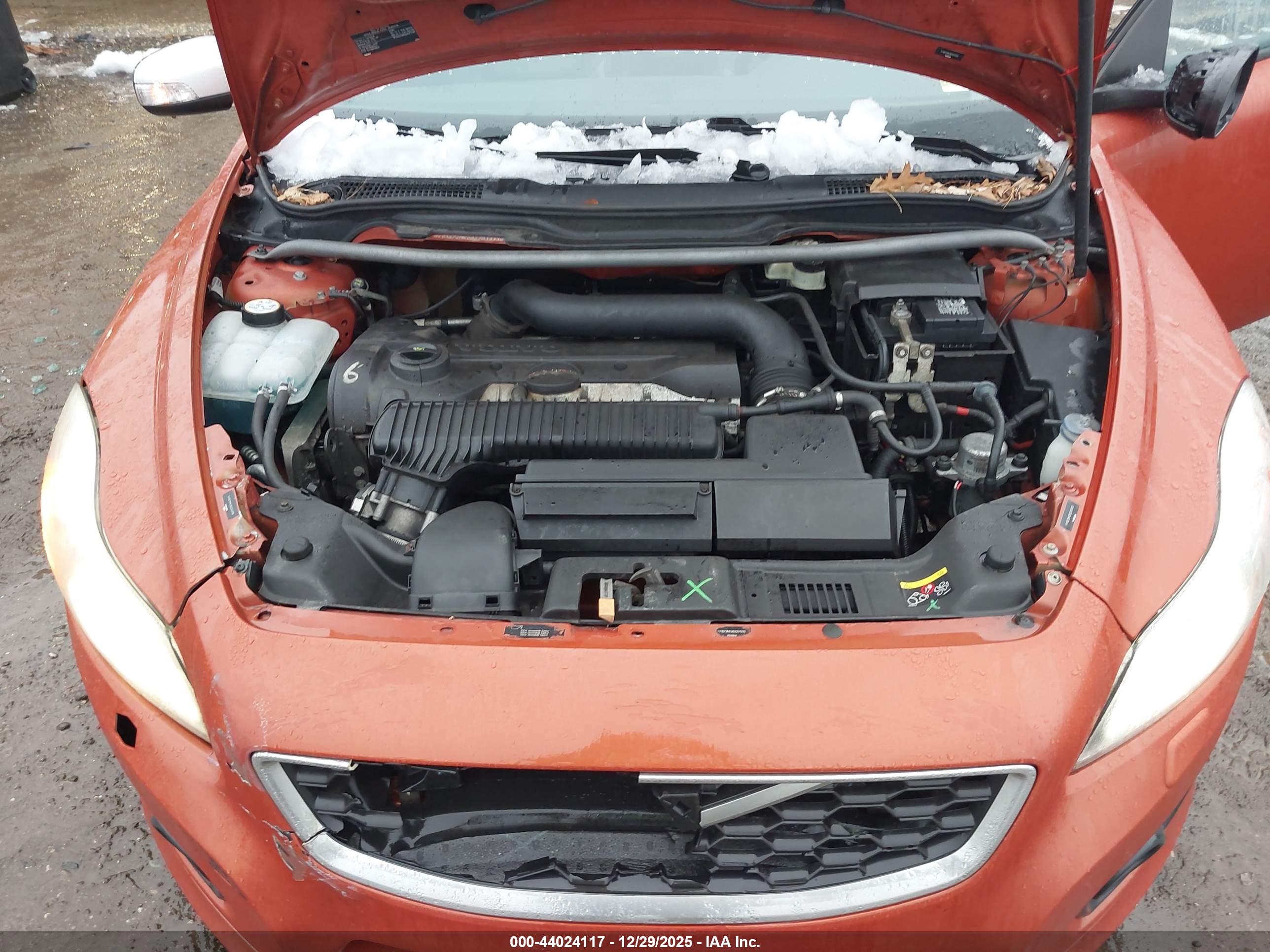 VOLVO C30 image 10