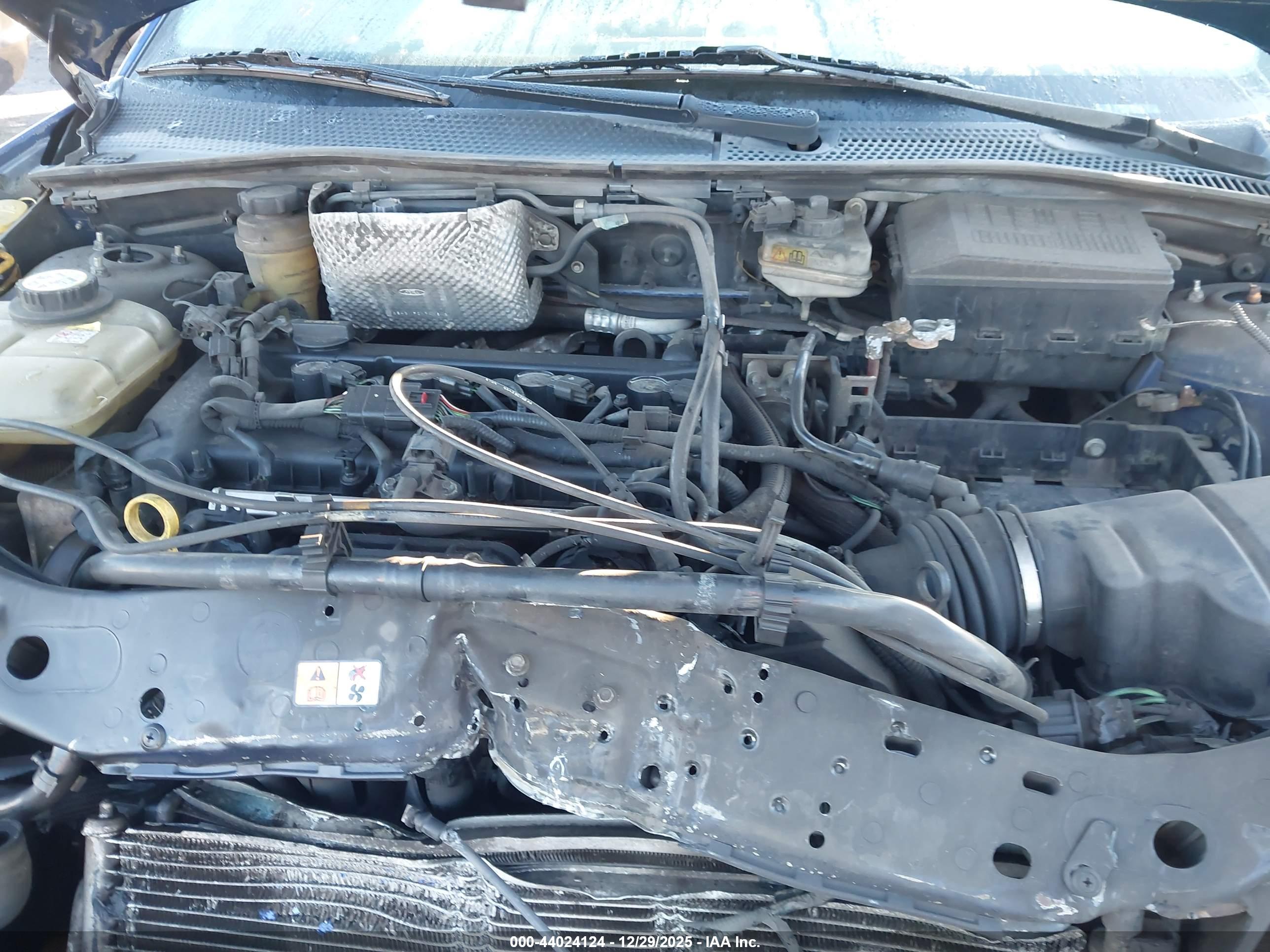 FORD FOCUS image 10