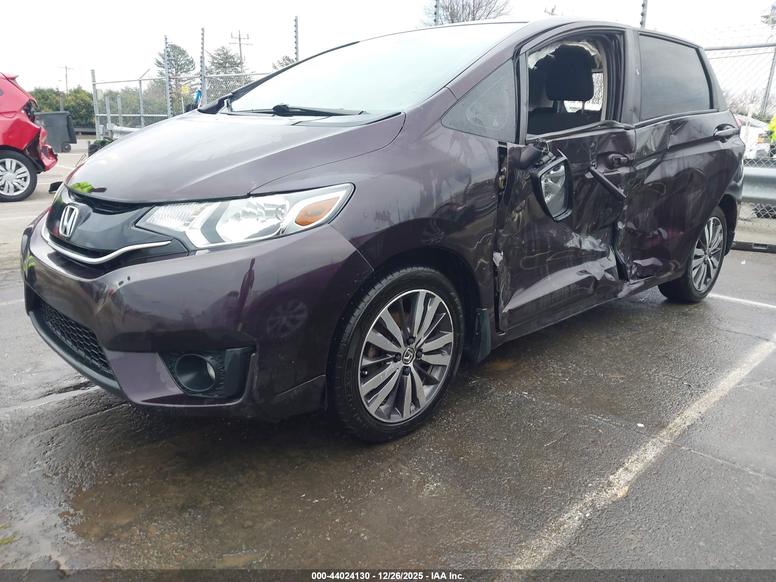 HONDA FIT image 2