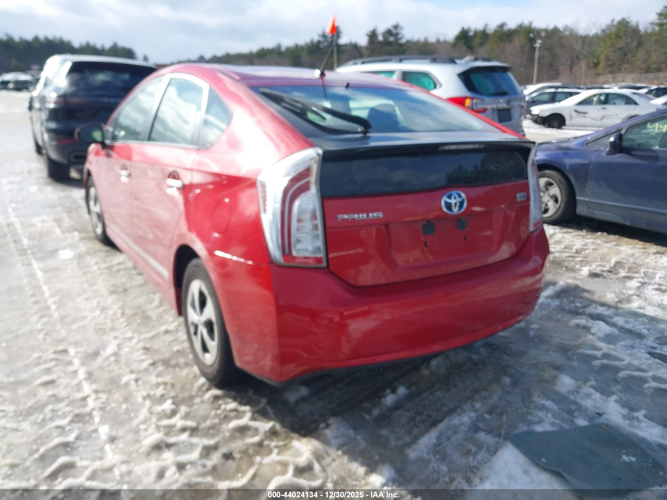 TOYOTA PRIUS image 3