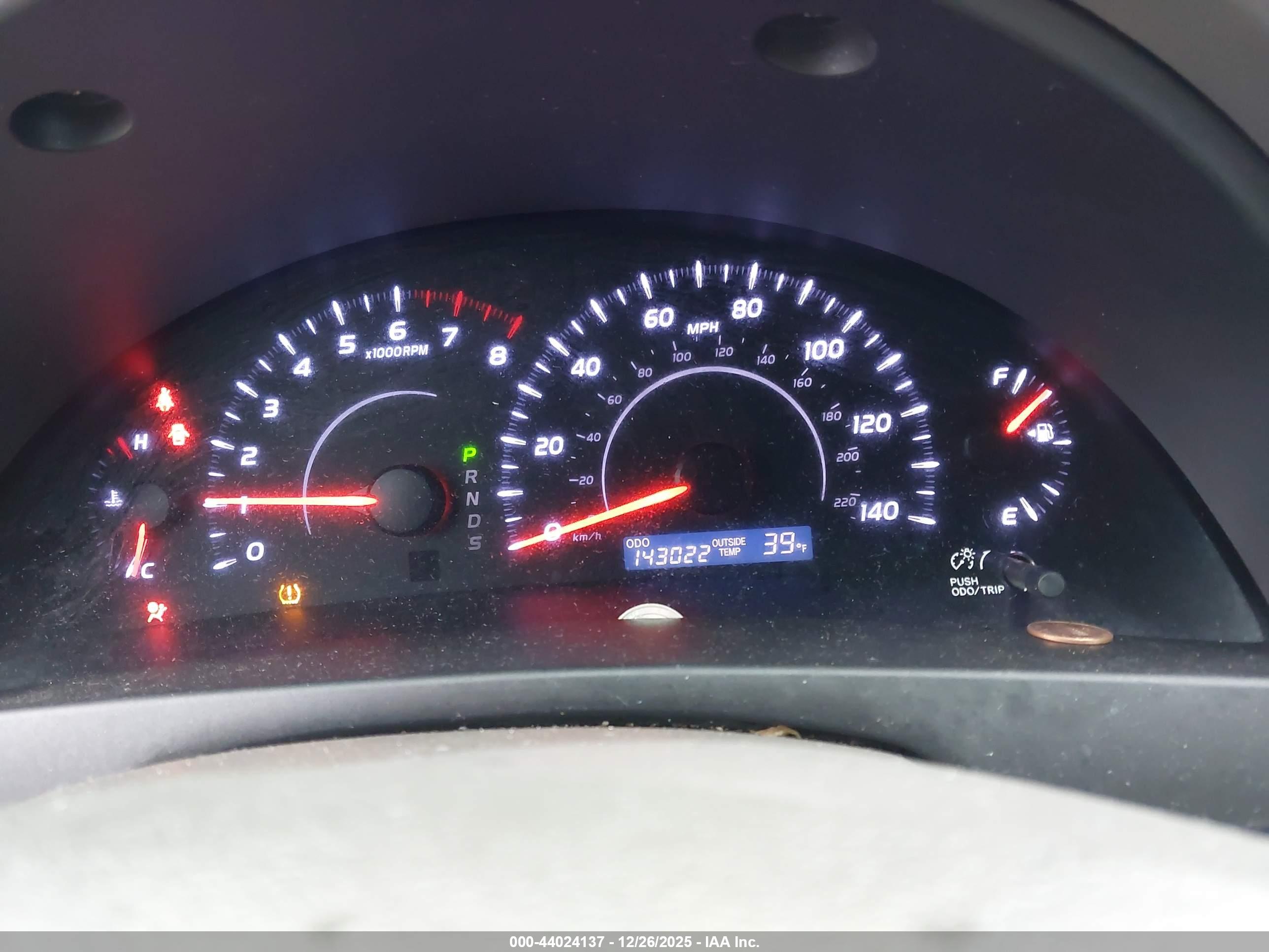 TOYOTA CAMRY image 7