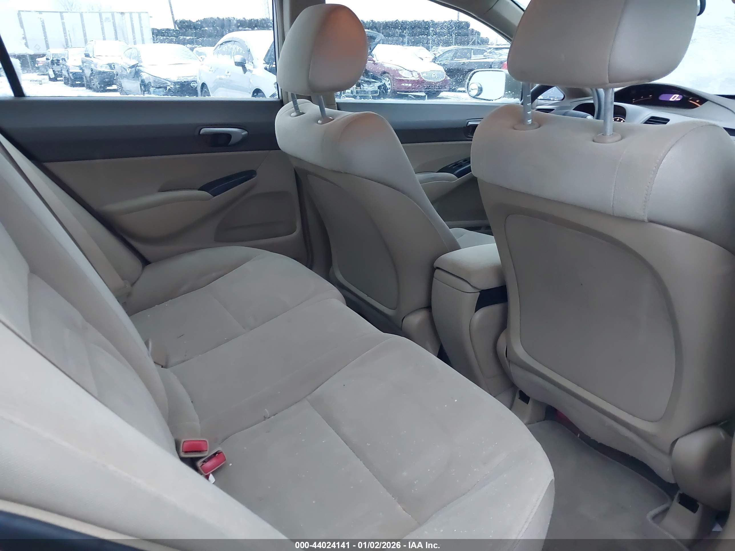HONDA CIVIC image 8