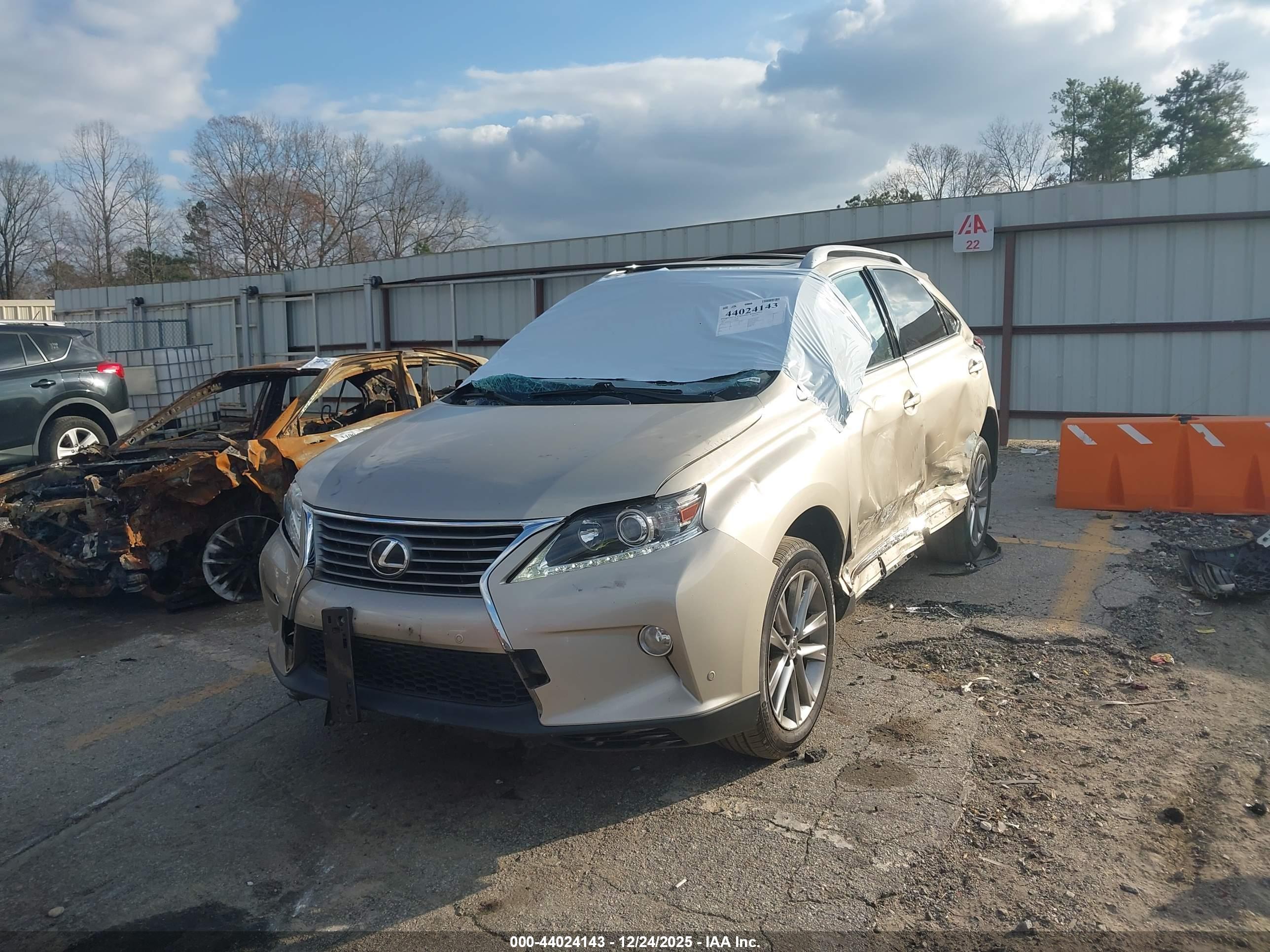 LEXUS RX image 2