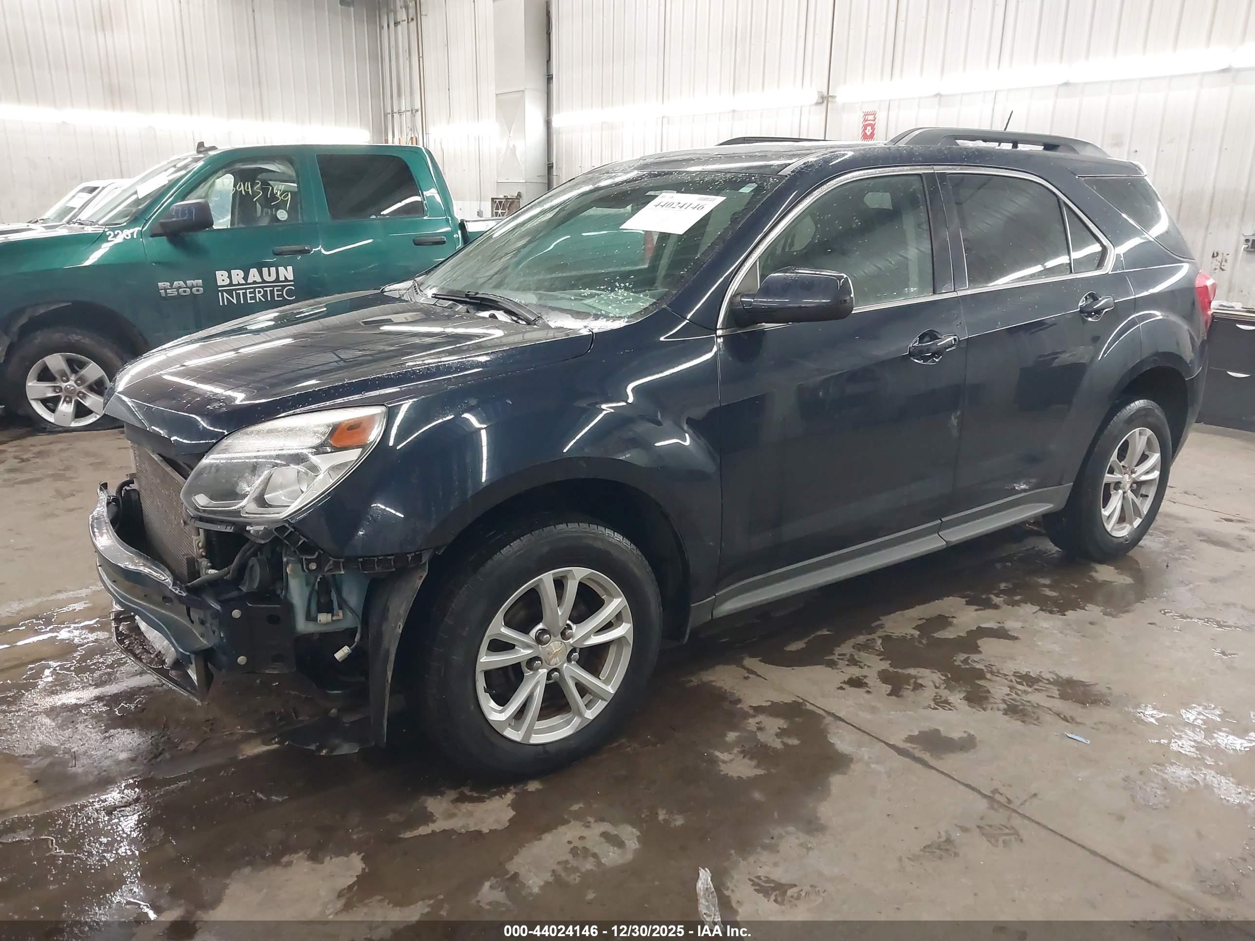 CHEVROLET EQUINOX image 2