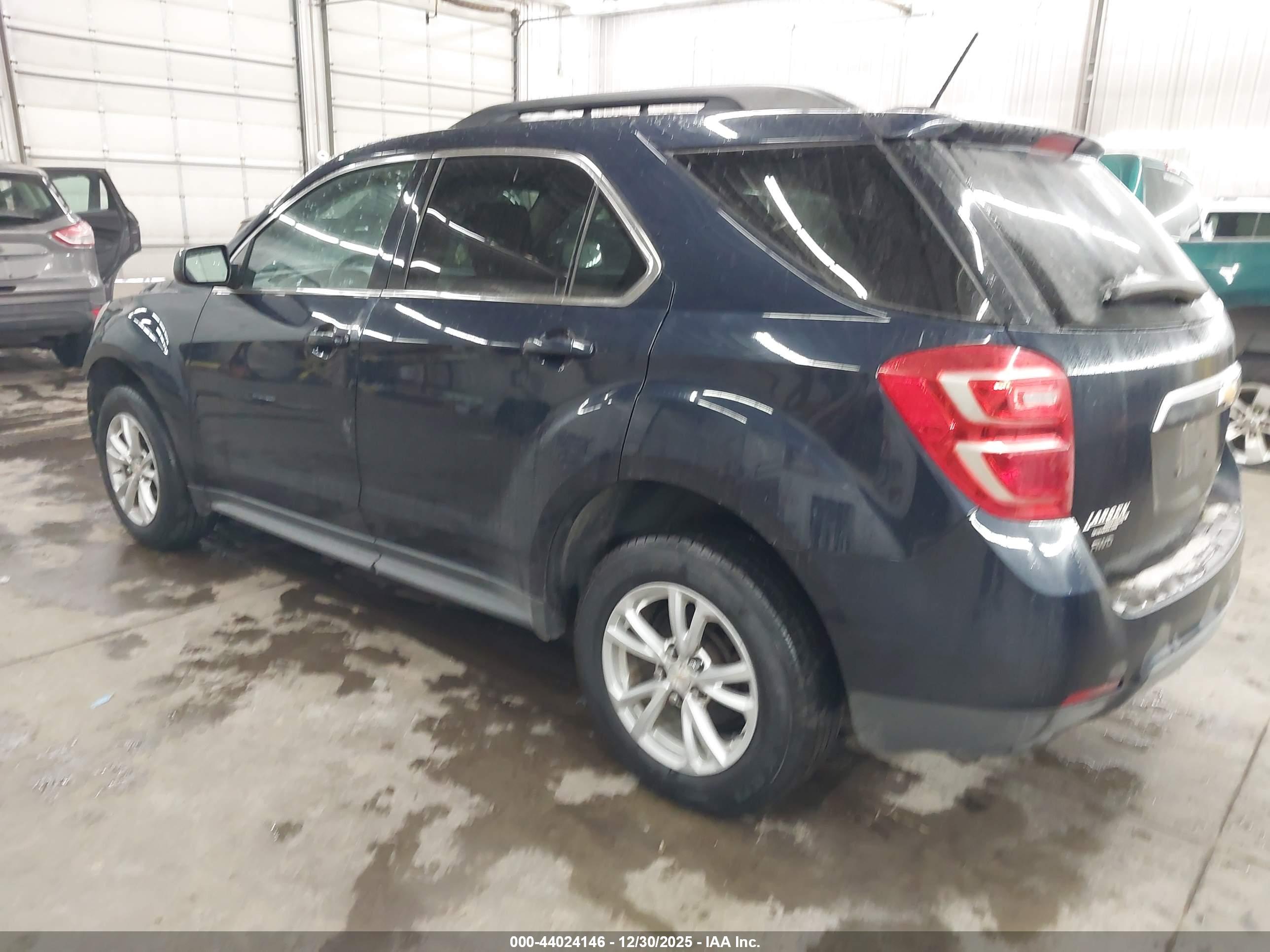 CHEVROLET EQUINOX image 3