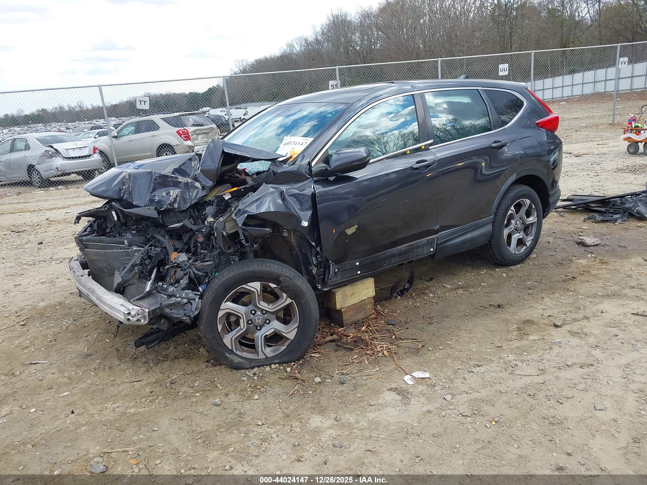 HONDA CR-V image 2