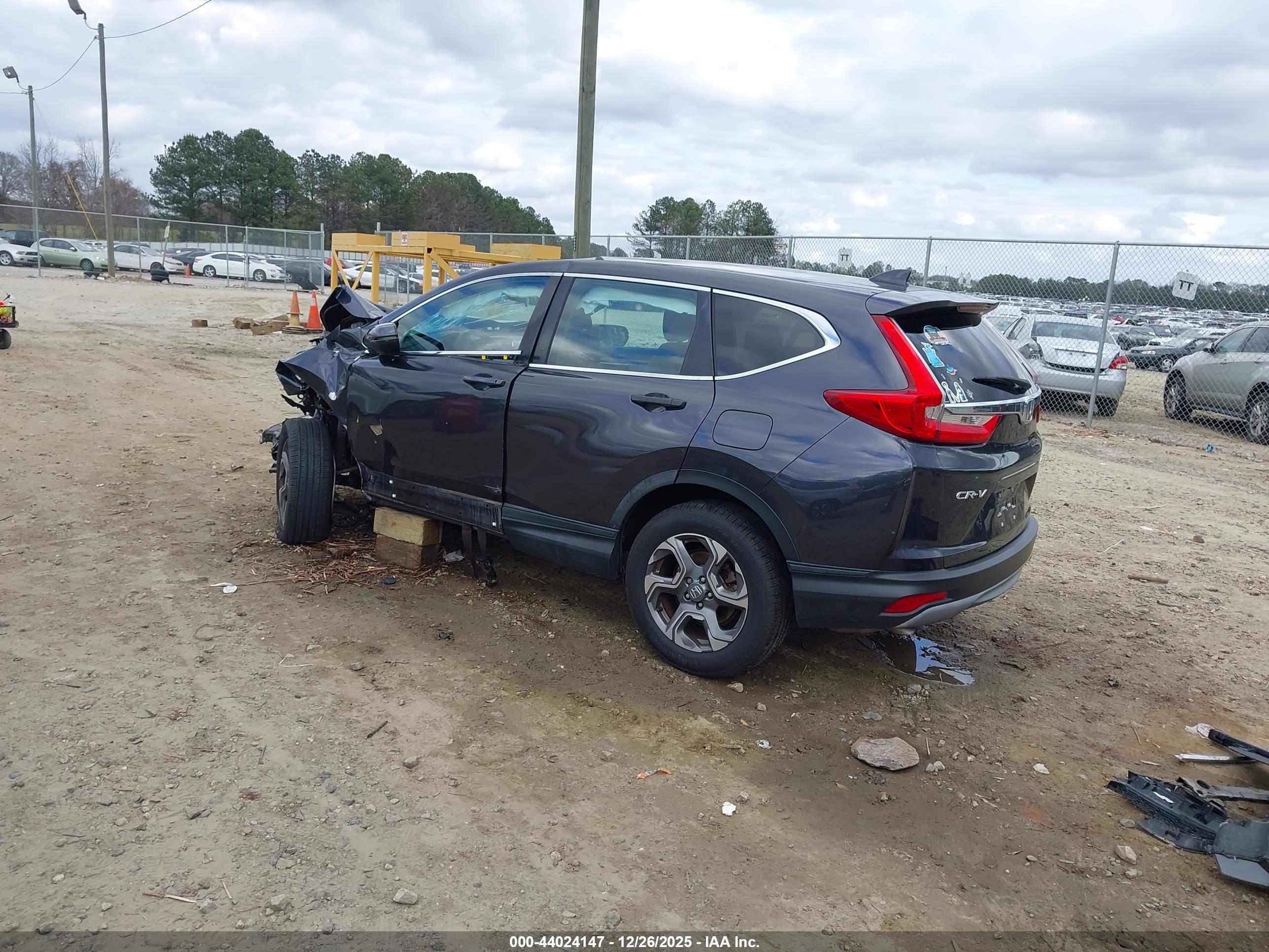 HONDA CR-V image 3