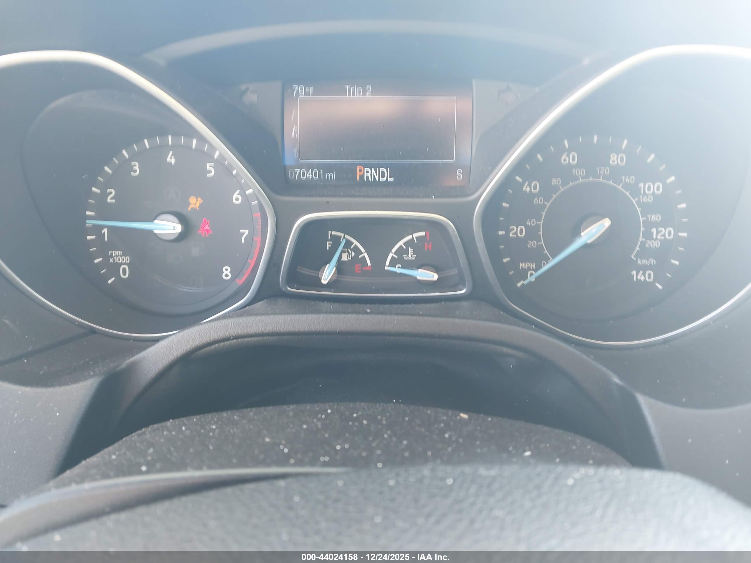 FORD FOCUS image 7