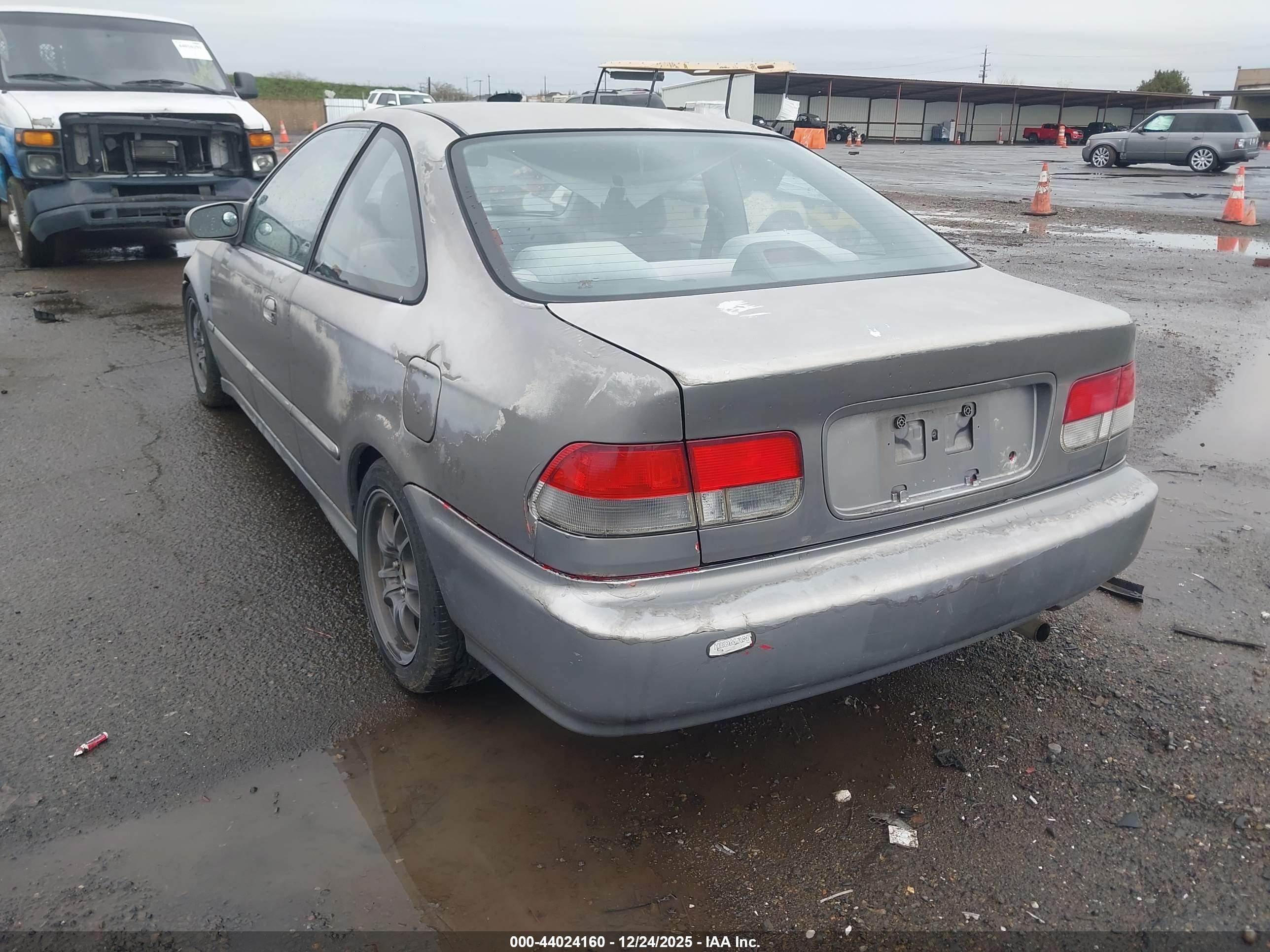 HONDA CIVIC image 3