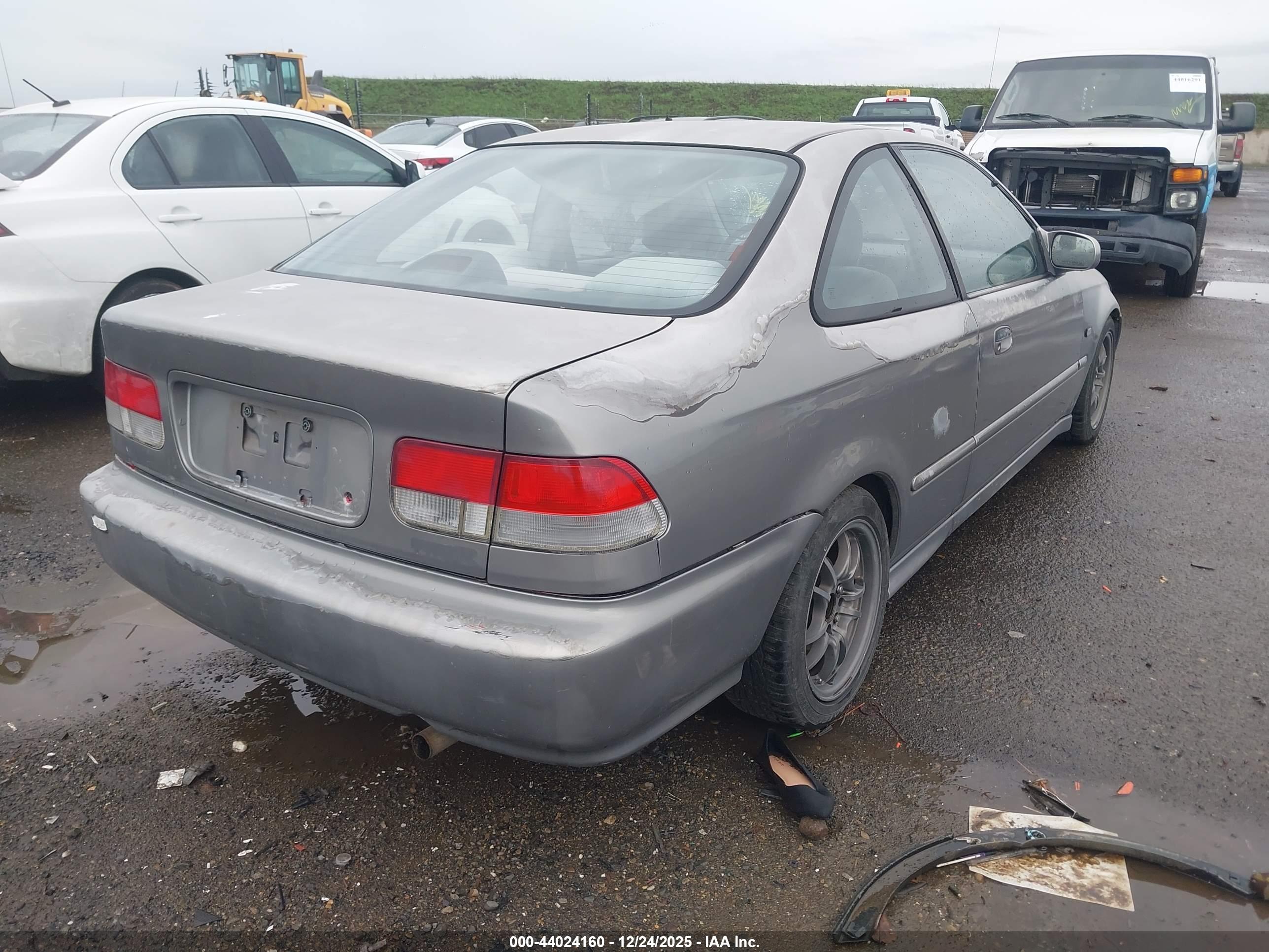 HONDA CIVIC image 4
