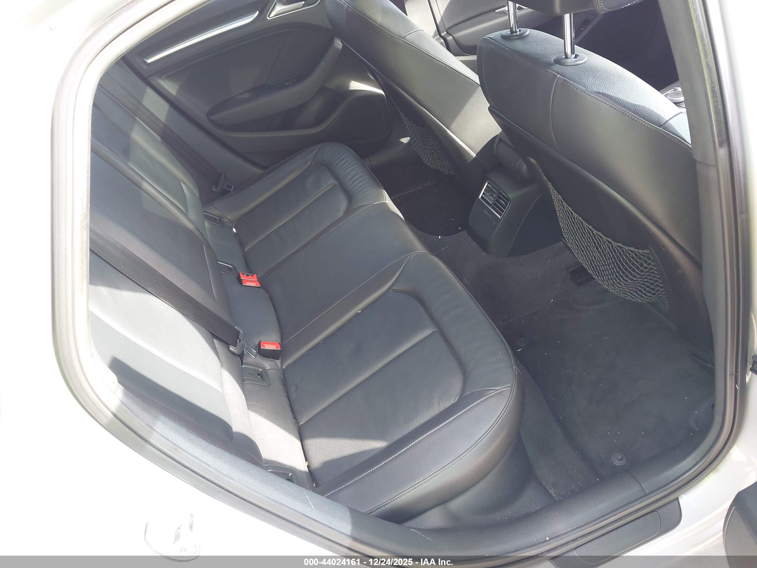 AUDI A3 image 8