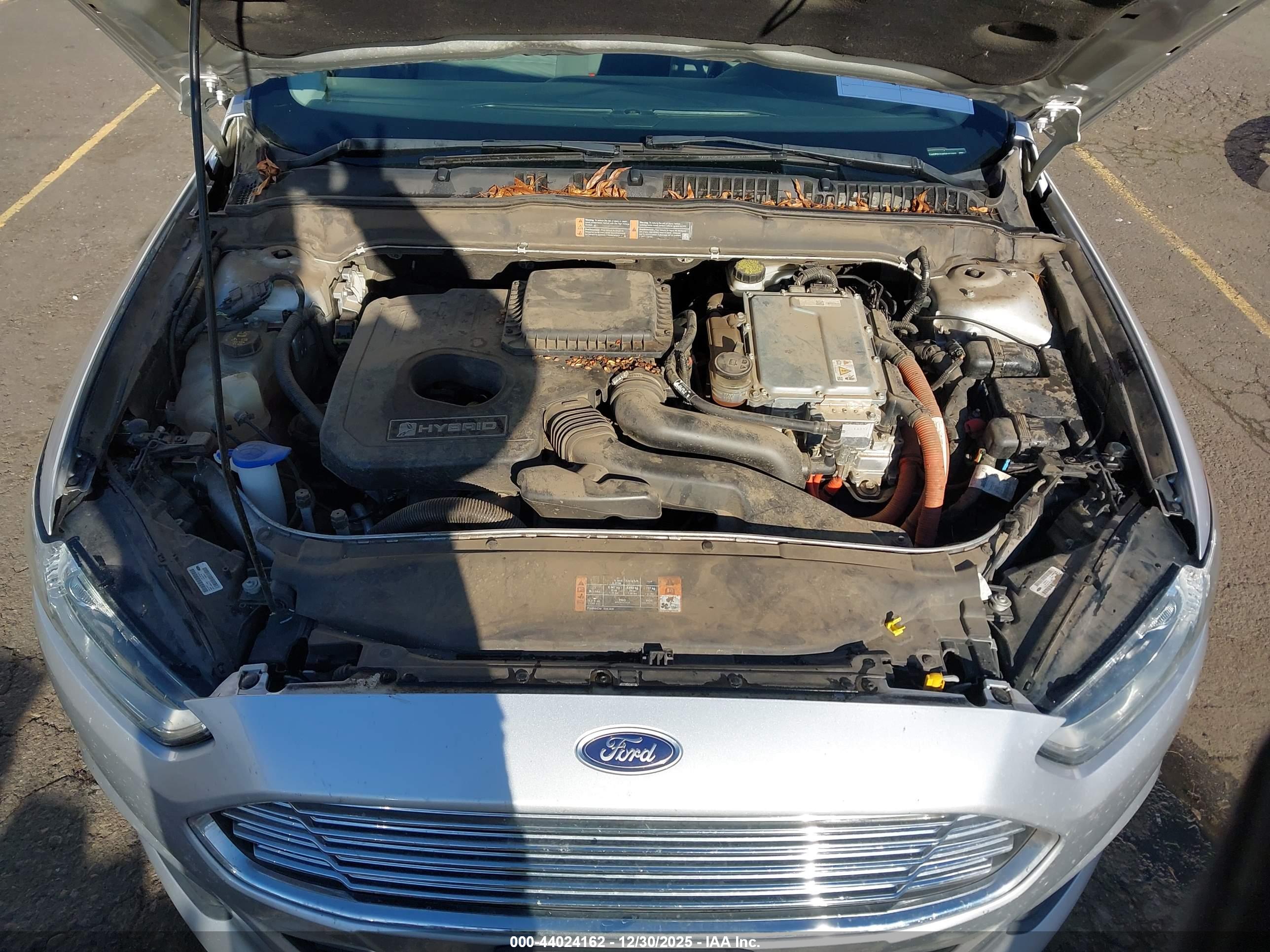FORD FUSION image 10