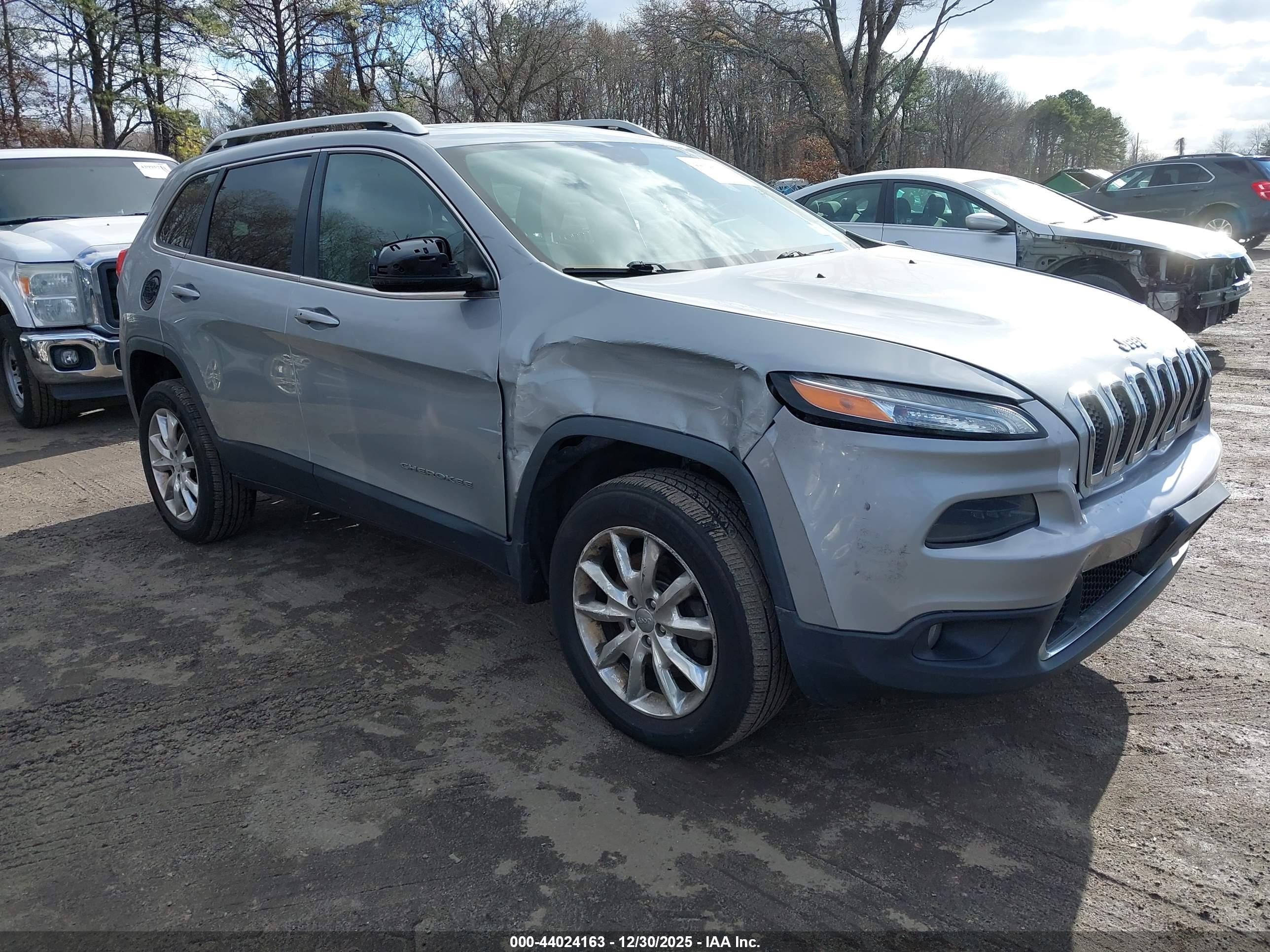 JEEP CHEROKEE image 6