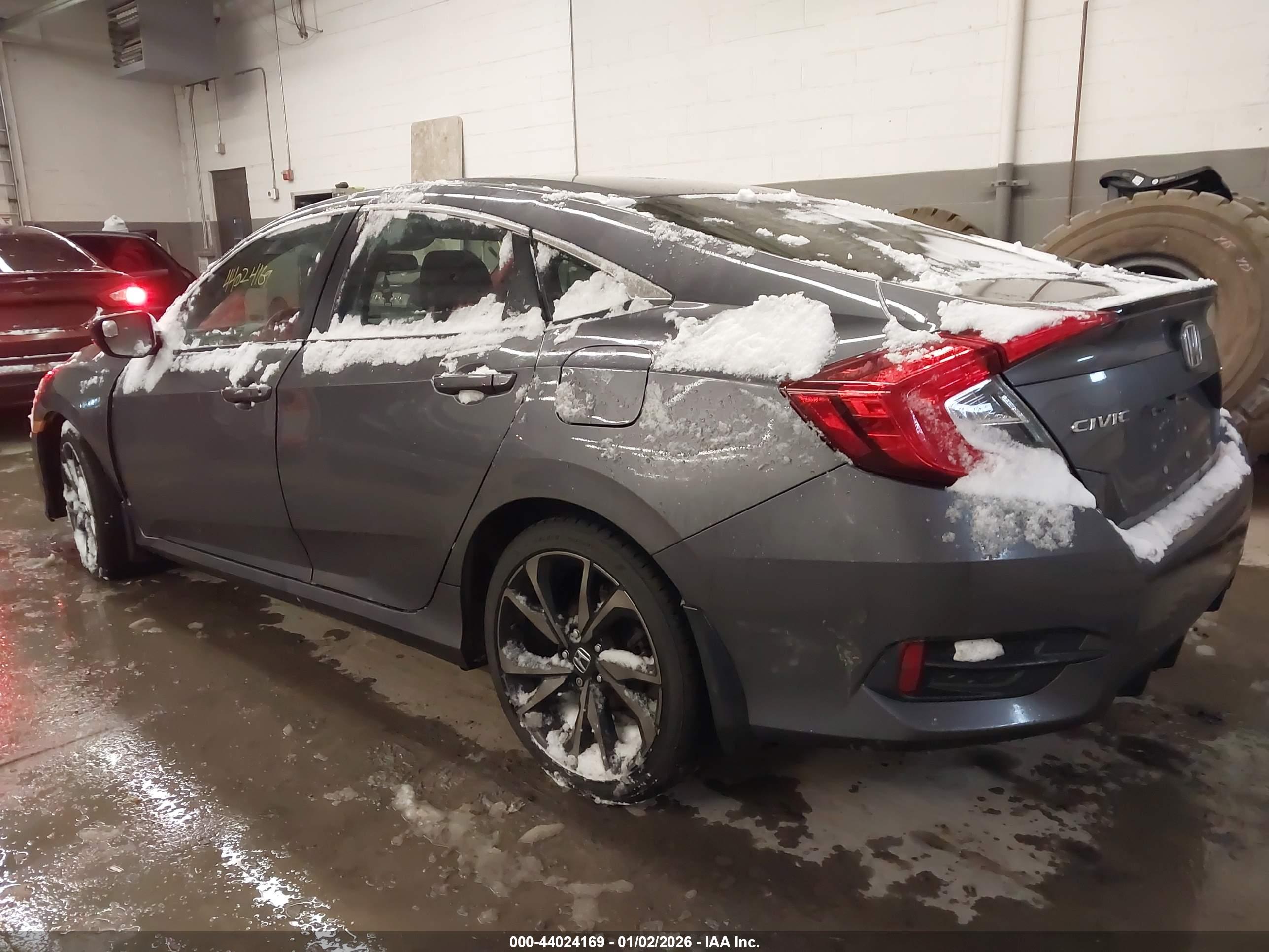 HONDA CIVIC image 3
