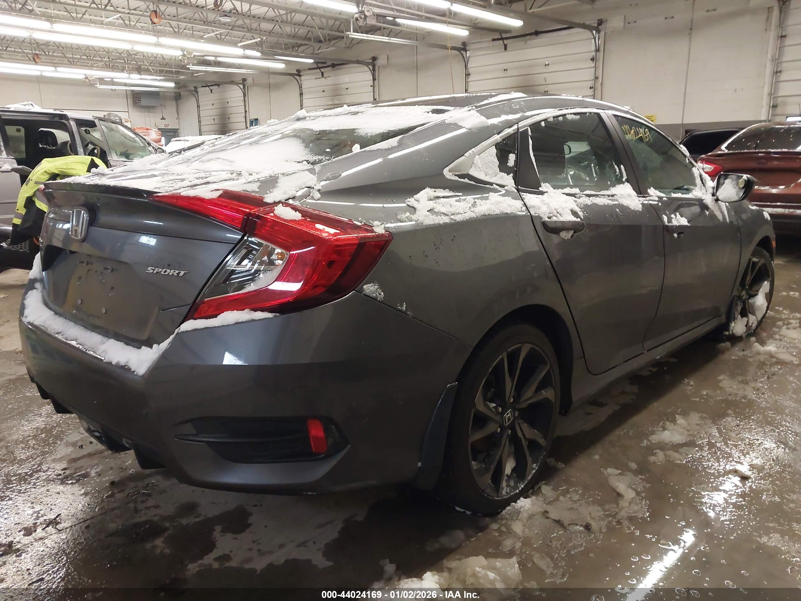 HONDA CIVIC image 4
