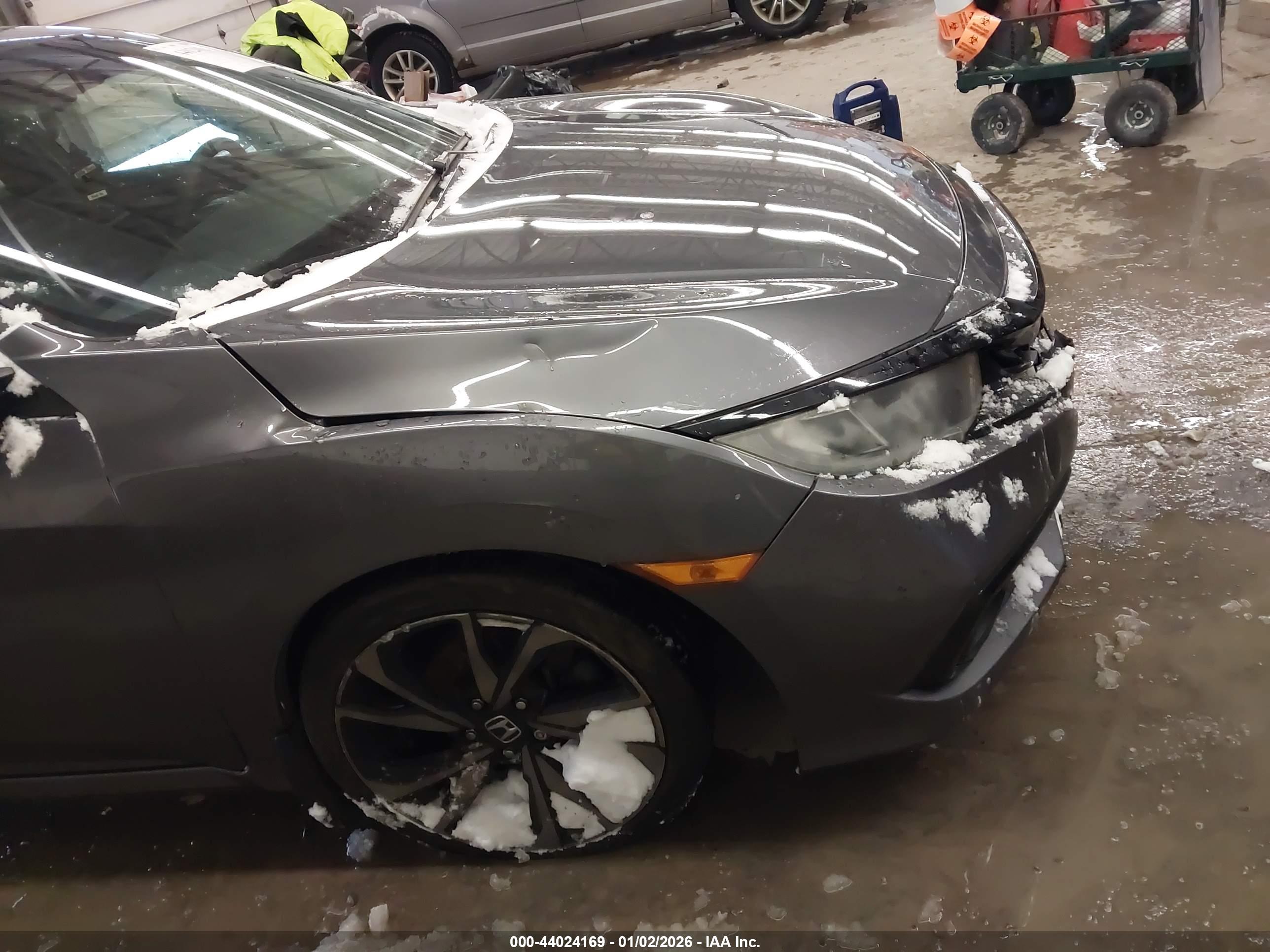 HONDA CIVIC image 6