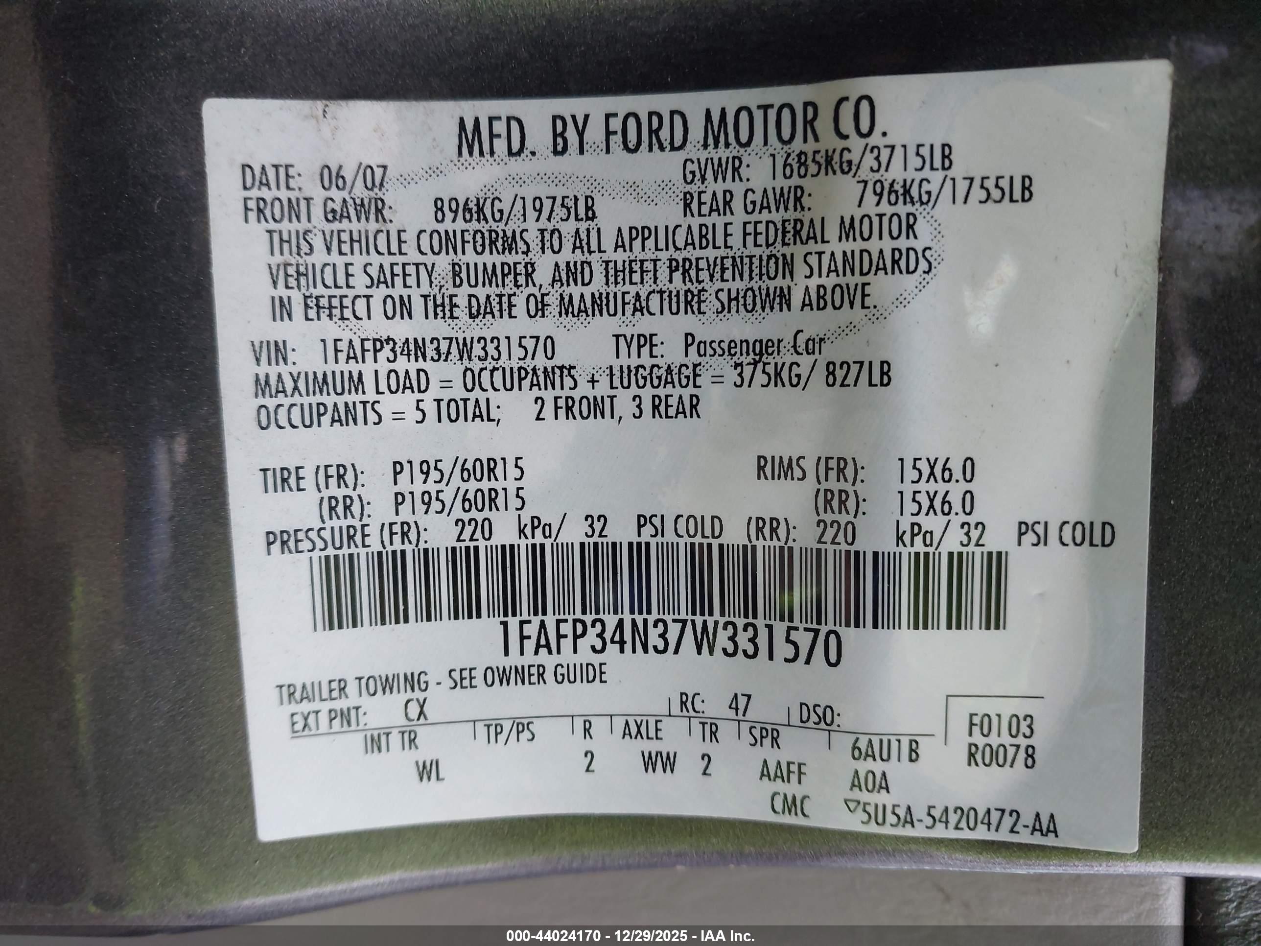 FORD FOCUS image 9