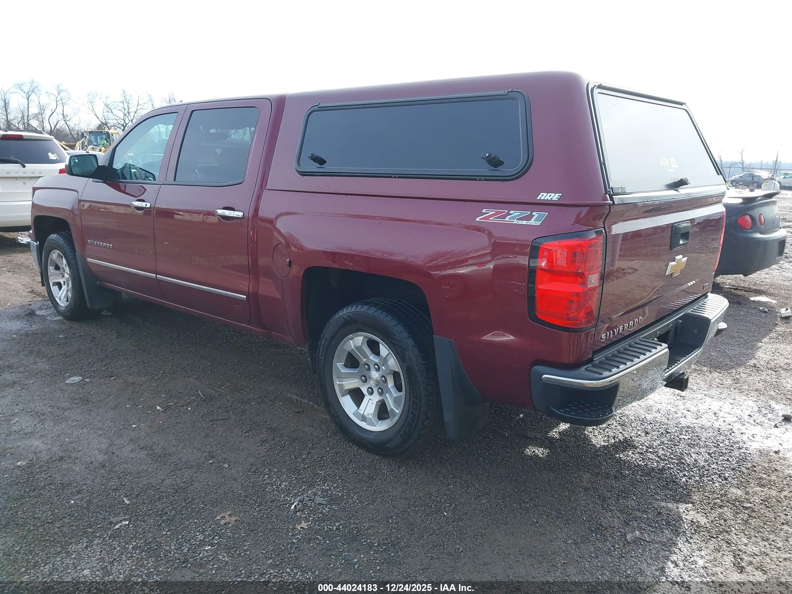 CHEVROLET SILVERADO image 3