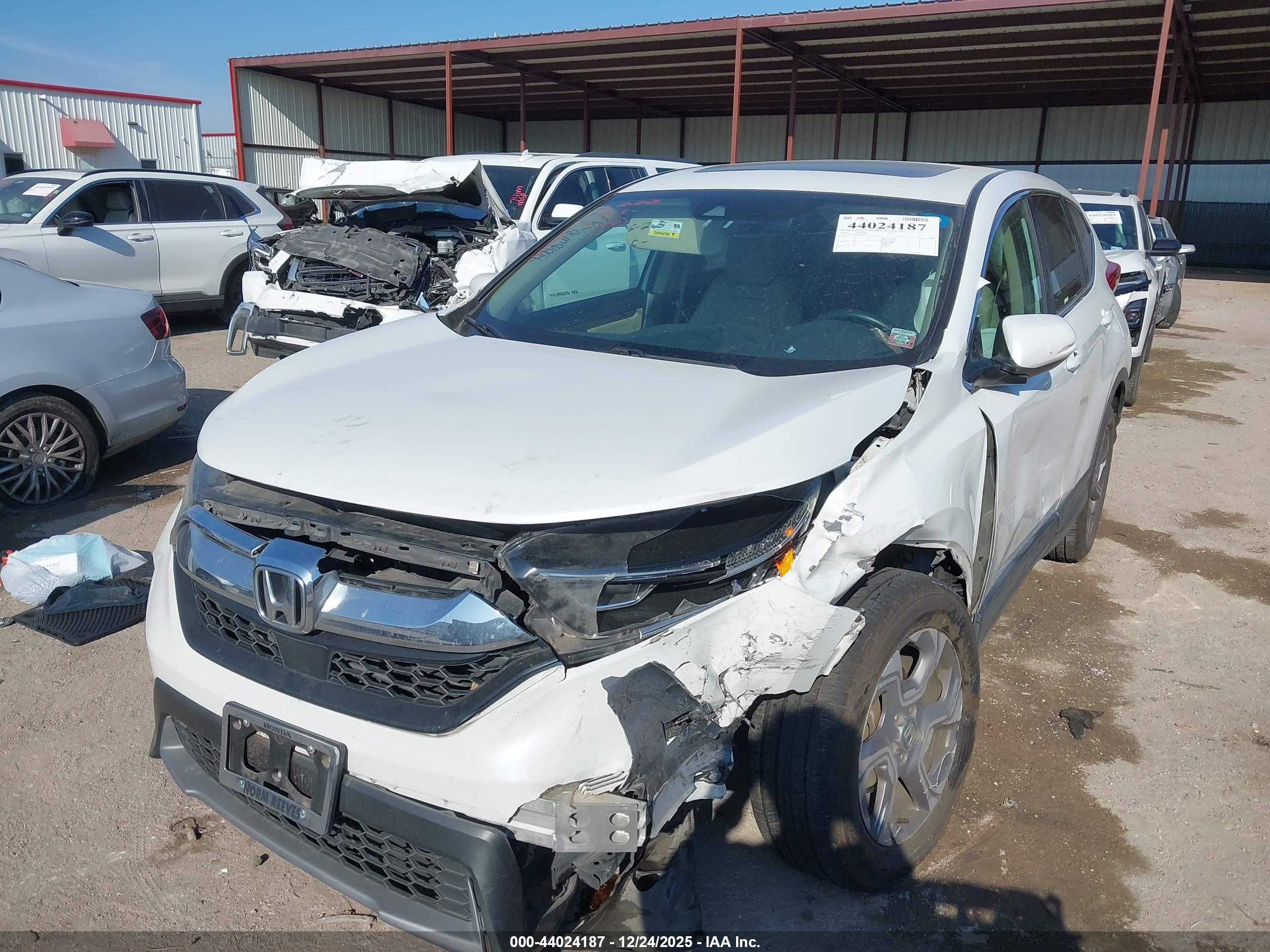 HONDA CR-V image 2