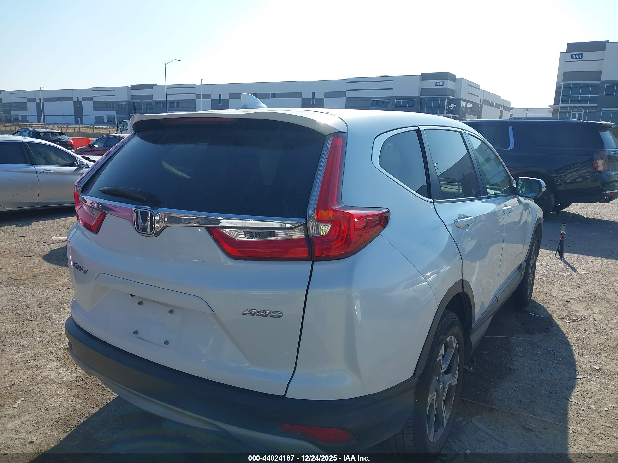 HONDA CR-V image 4