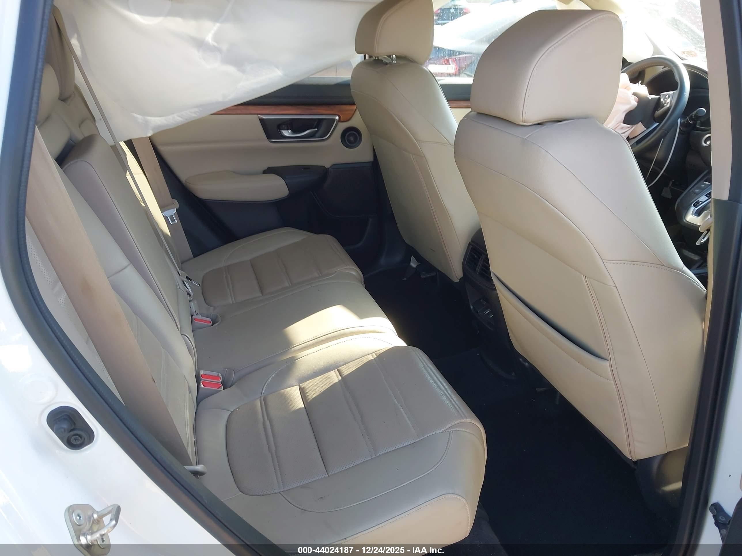 HONDA CR-V image 8