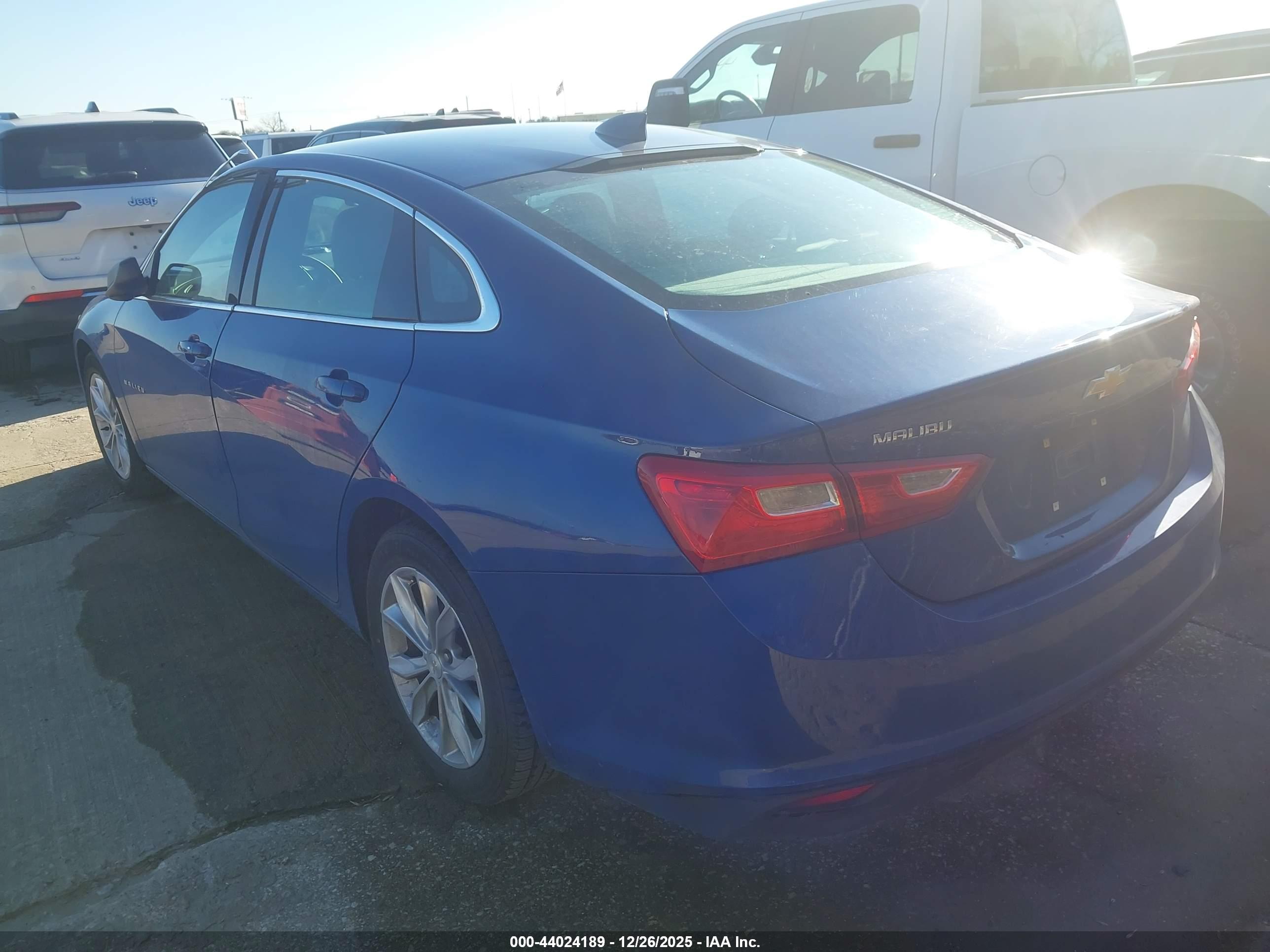 CHEVROLET MALIBU image 3
