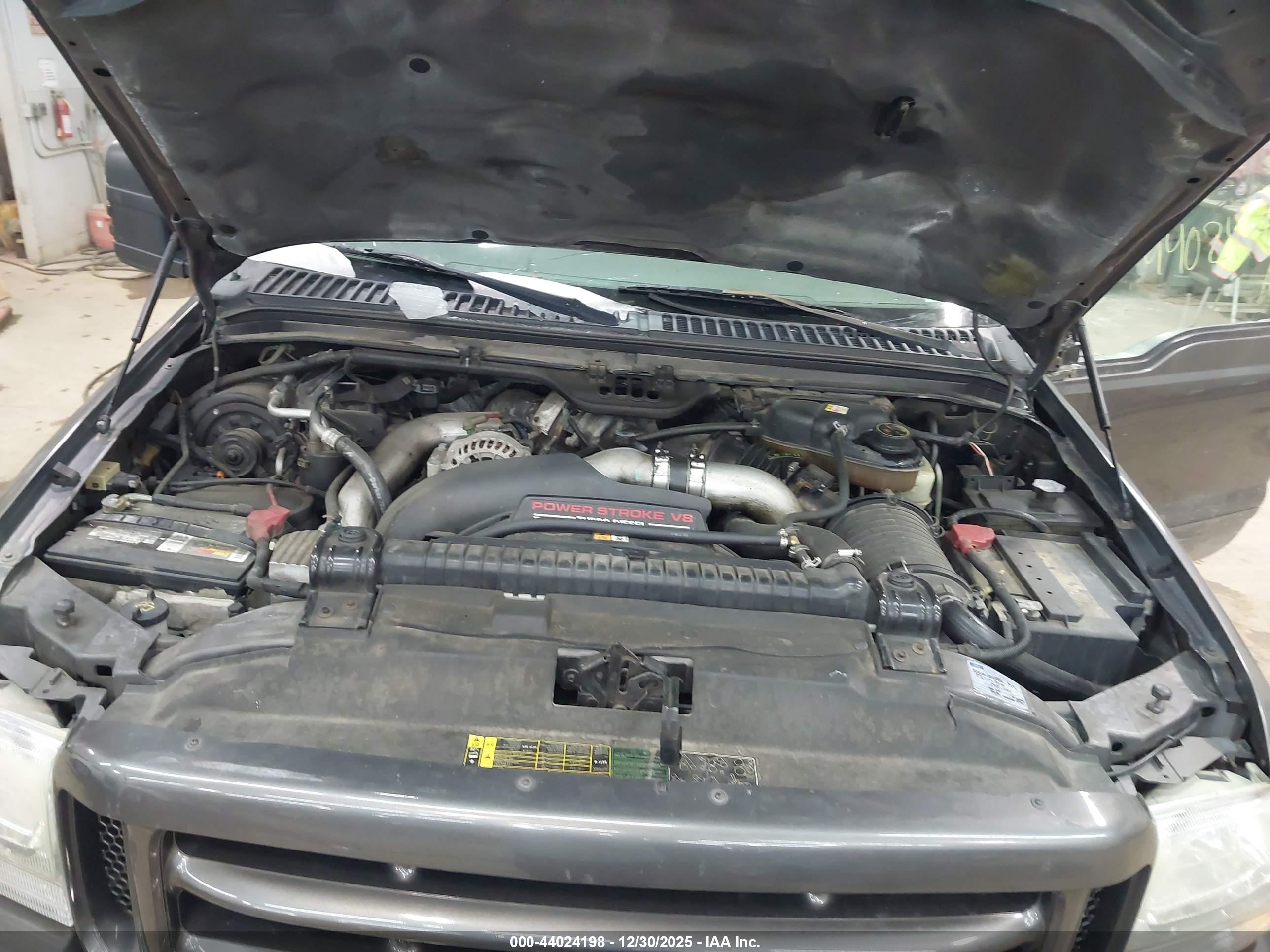 FORD F-250 image 10