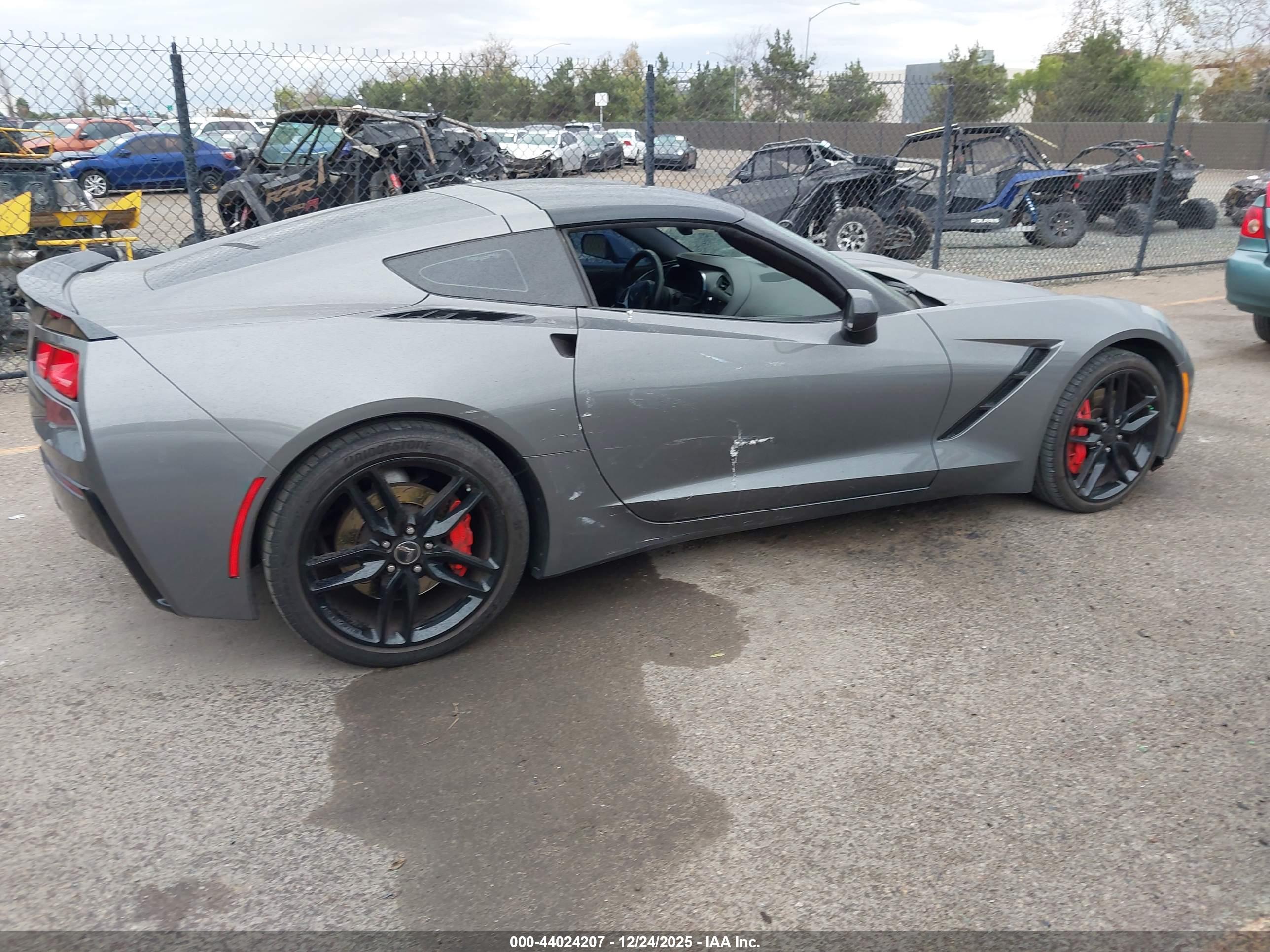 CHEVROLET CORVETTE image 6