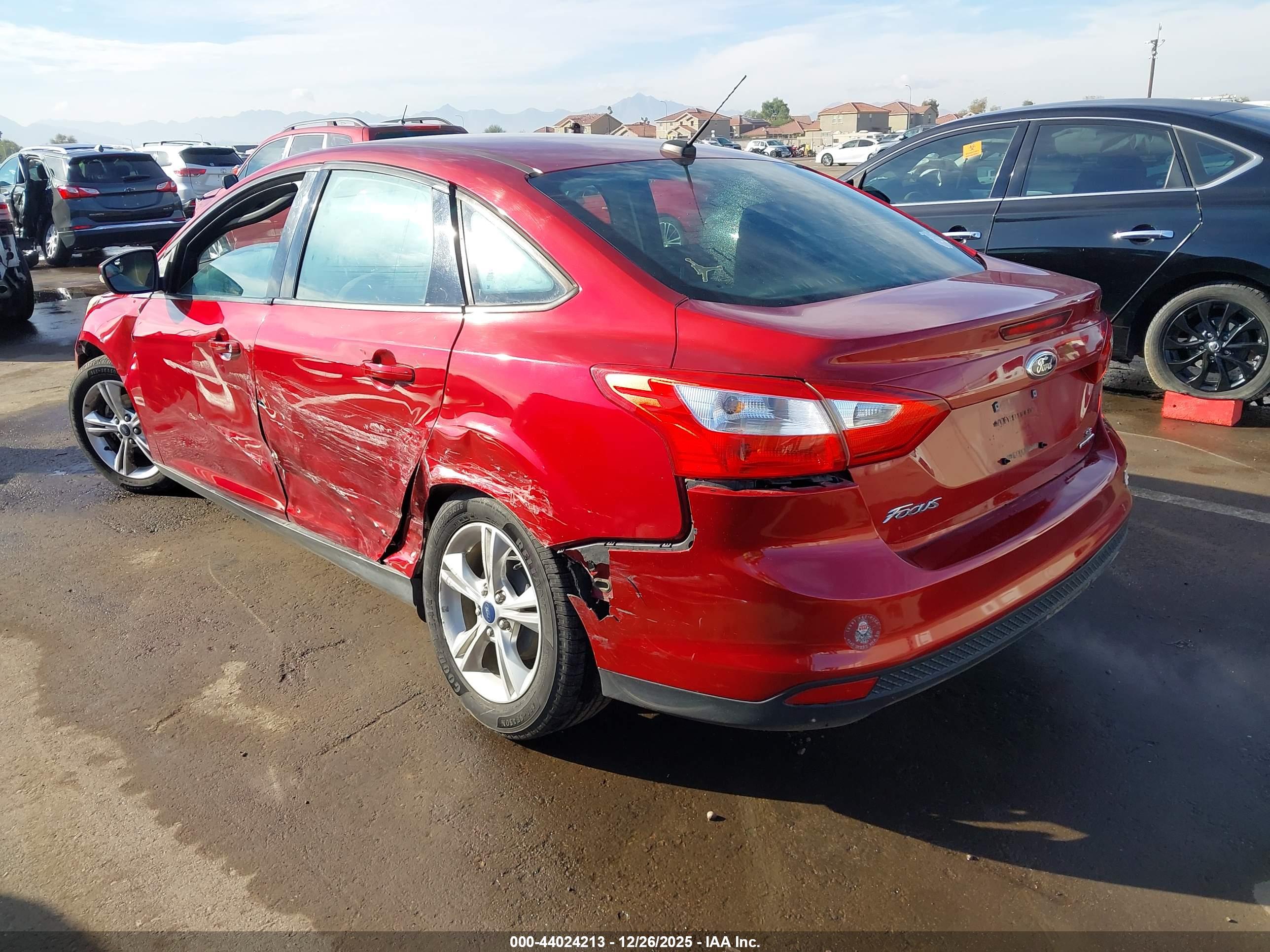 FORD FOCUS image 3