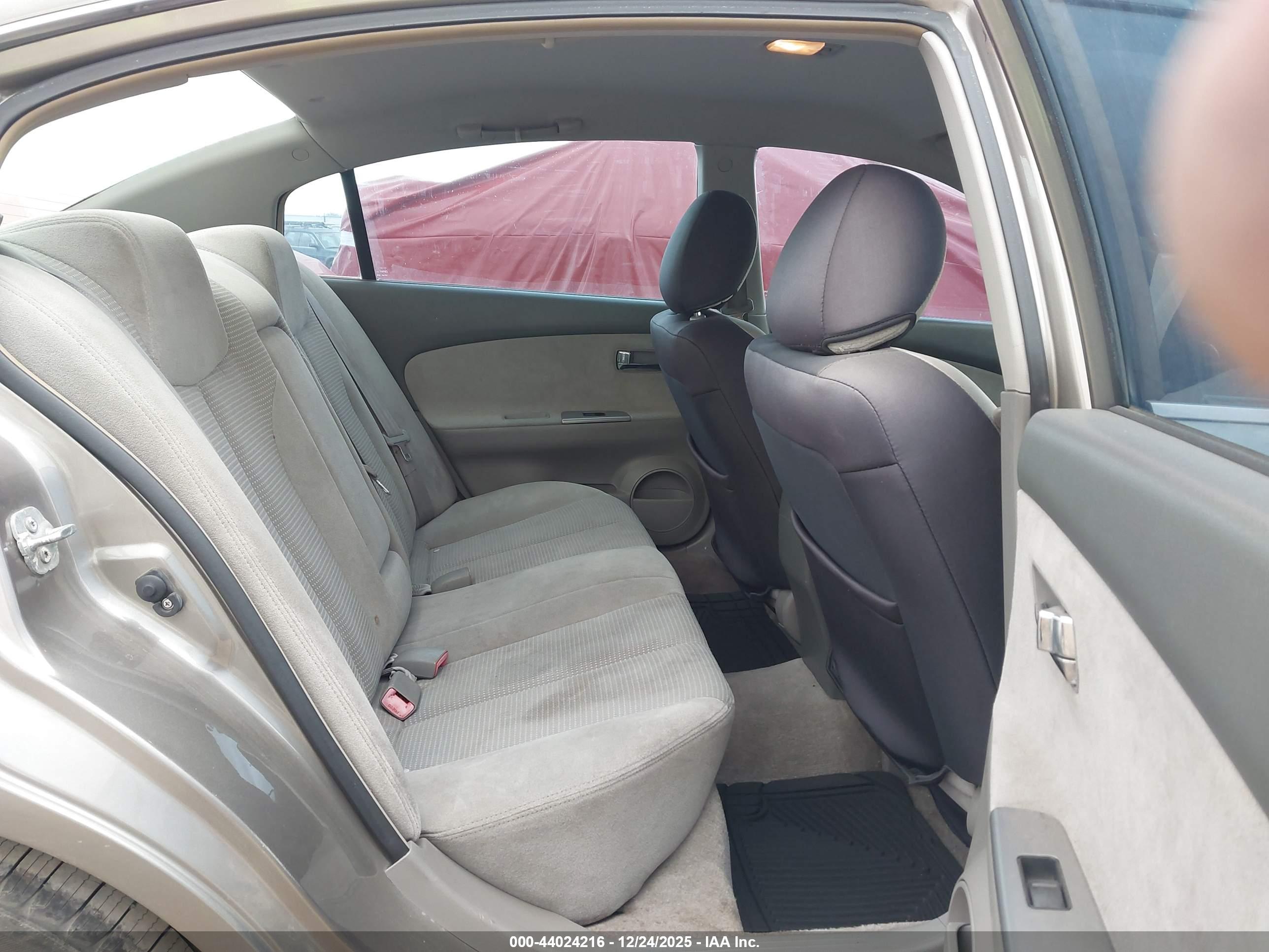 NISSAN ALTIMA image 8