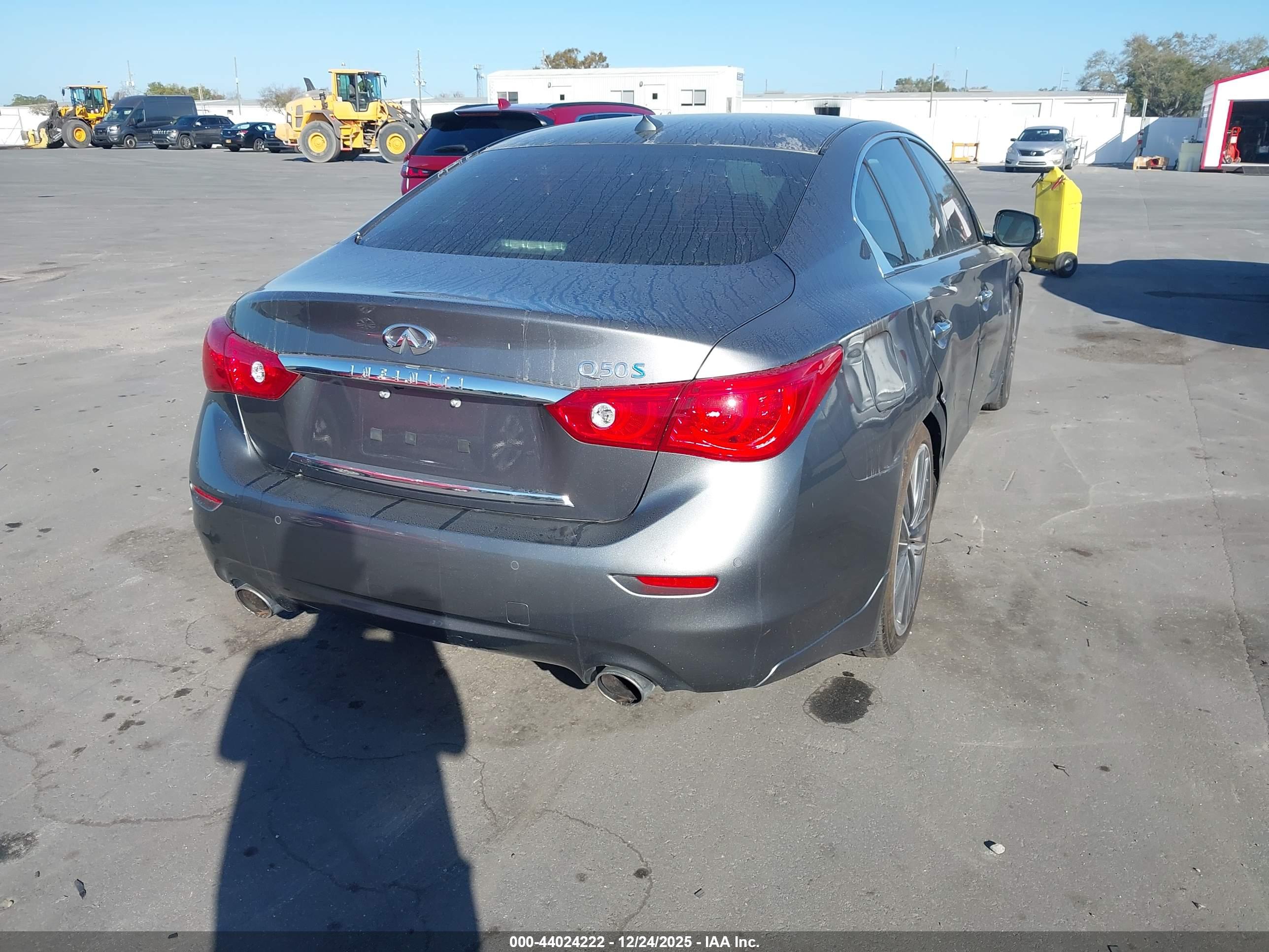 INFINITI Q50 image 4