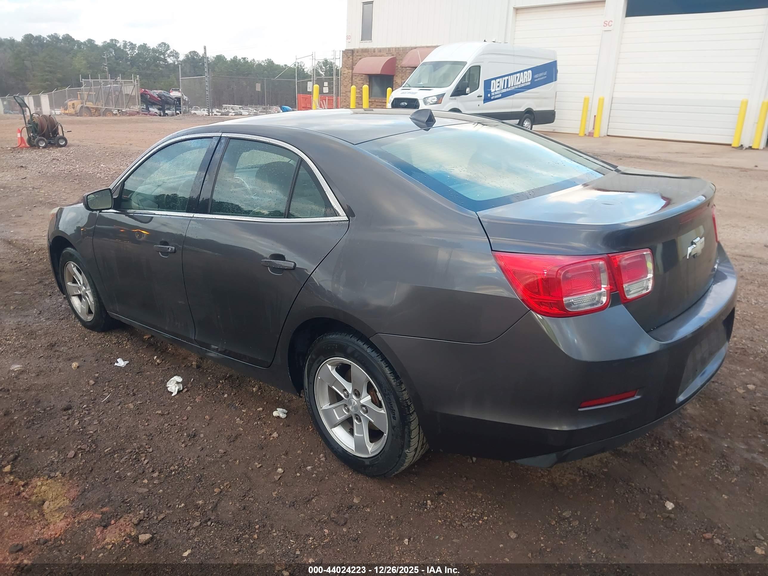 CHEVROLET MALIBU image 3