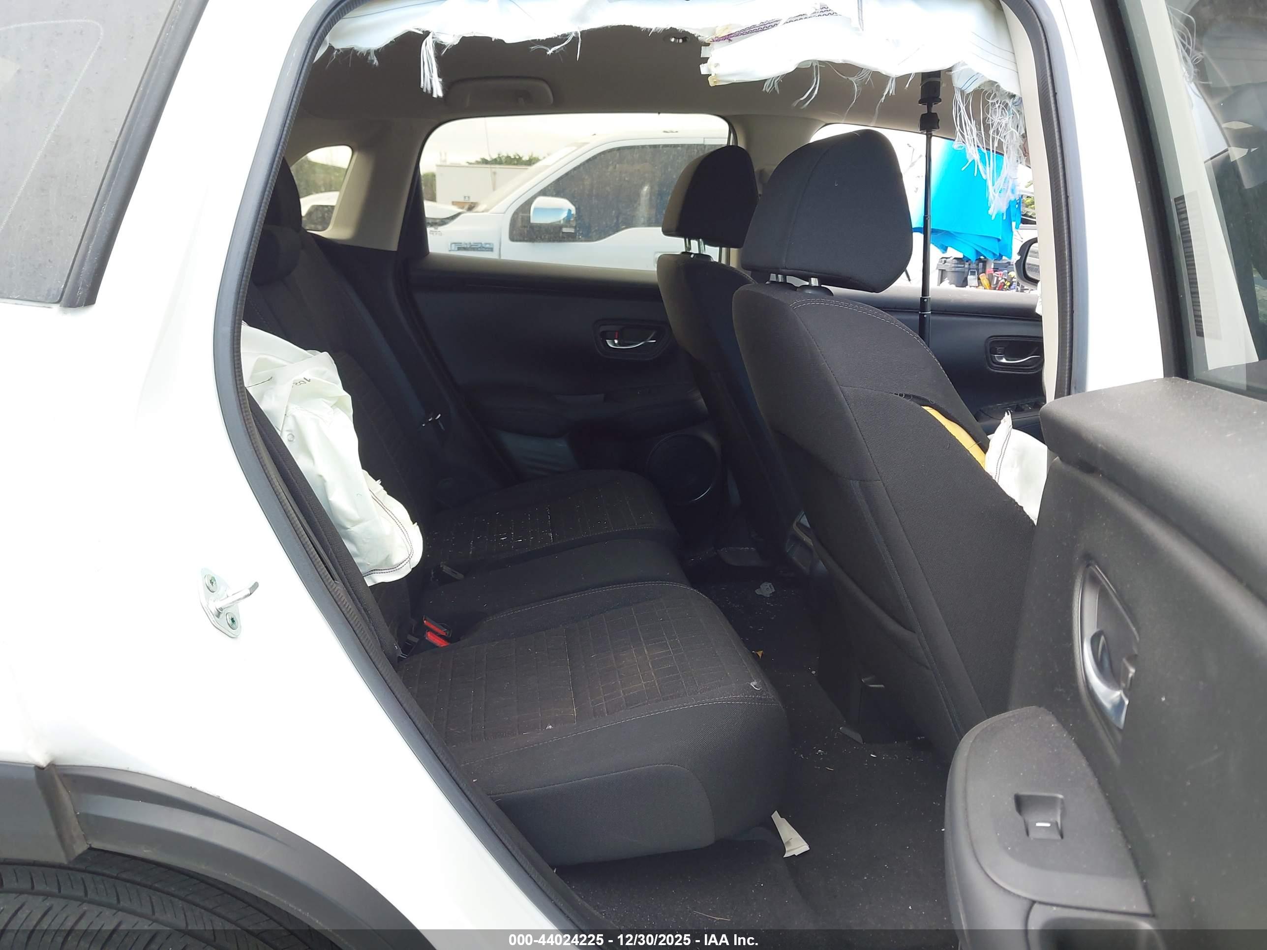 HONDA HR-V image 8