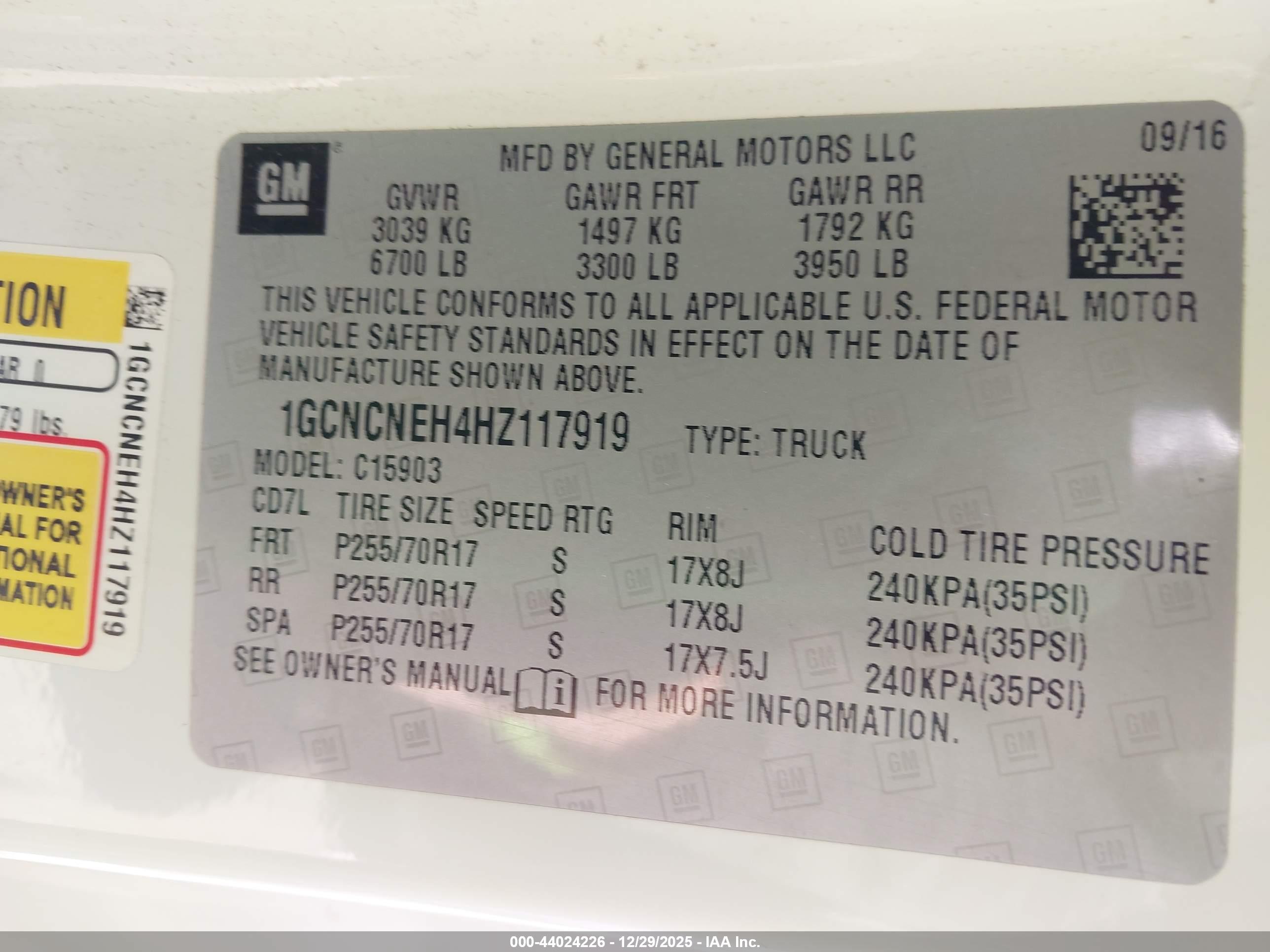CHEVROLET SILVERADO image 9