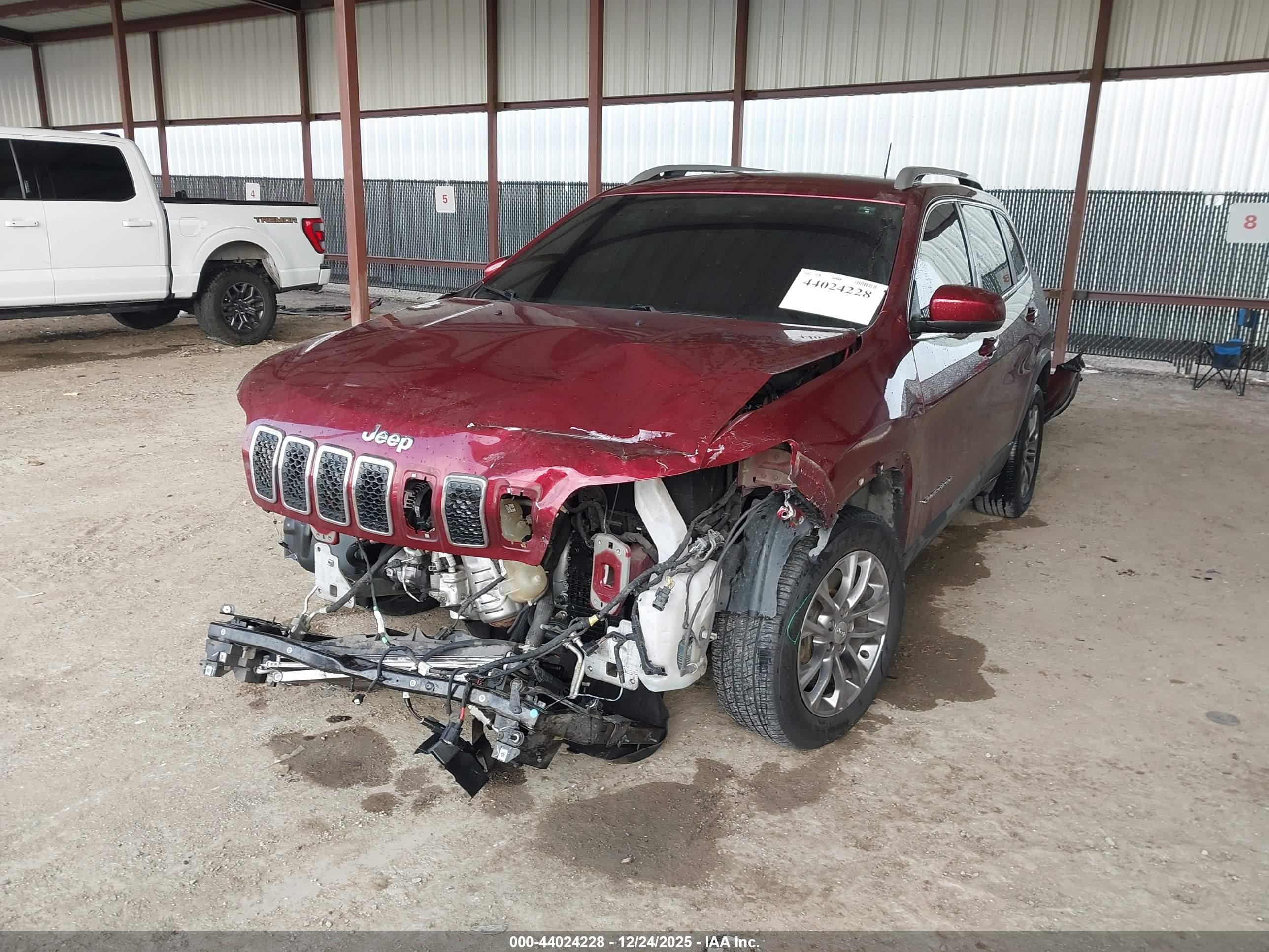 JEEP CHEROKEE image 2