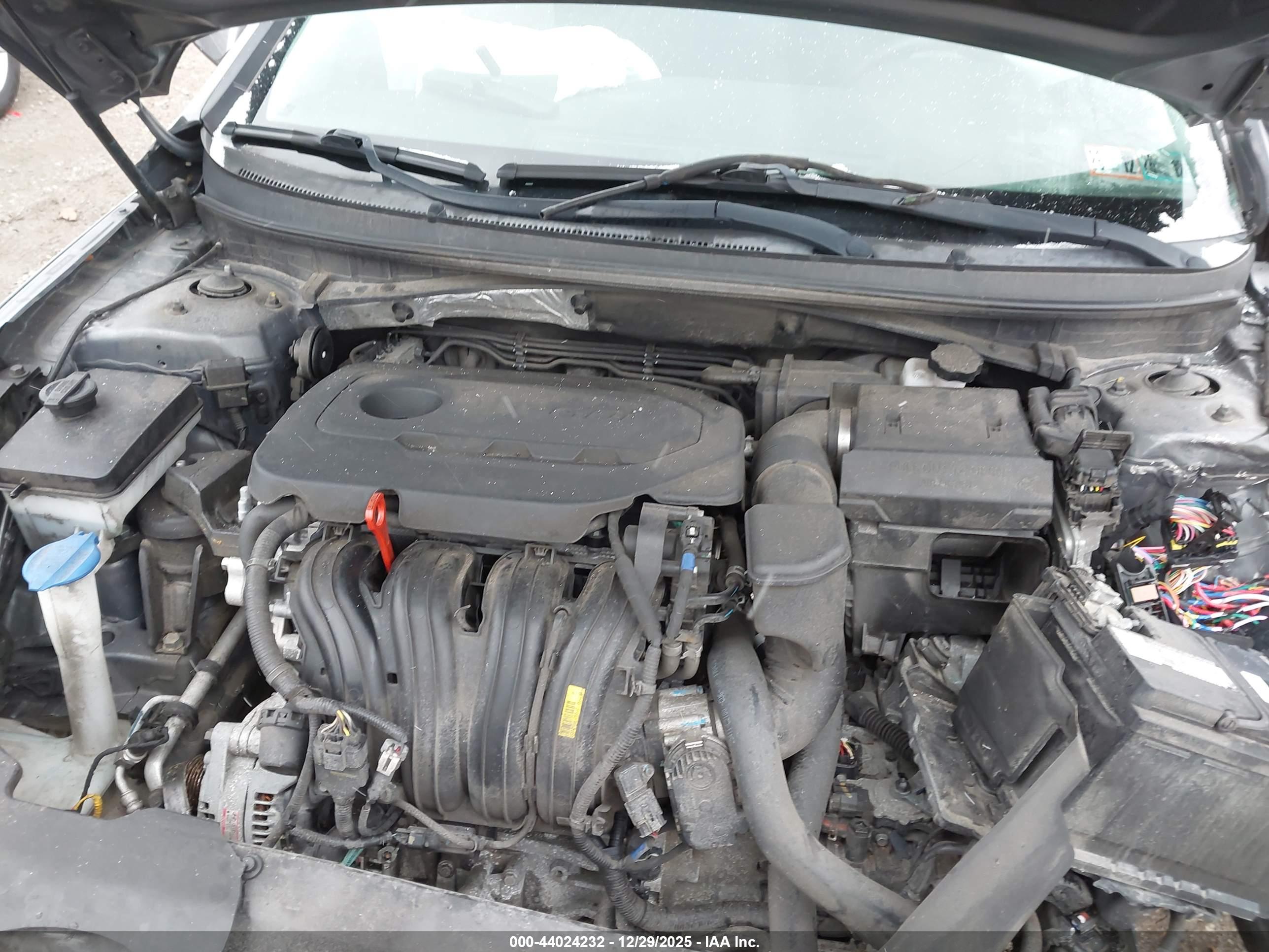 HYUNDAI SONATA image 10