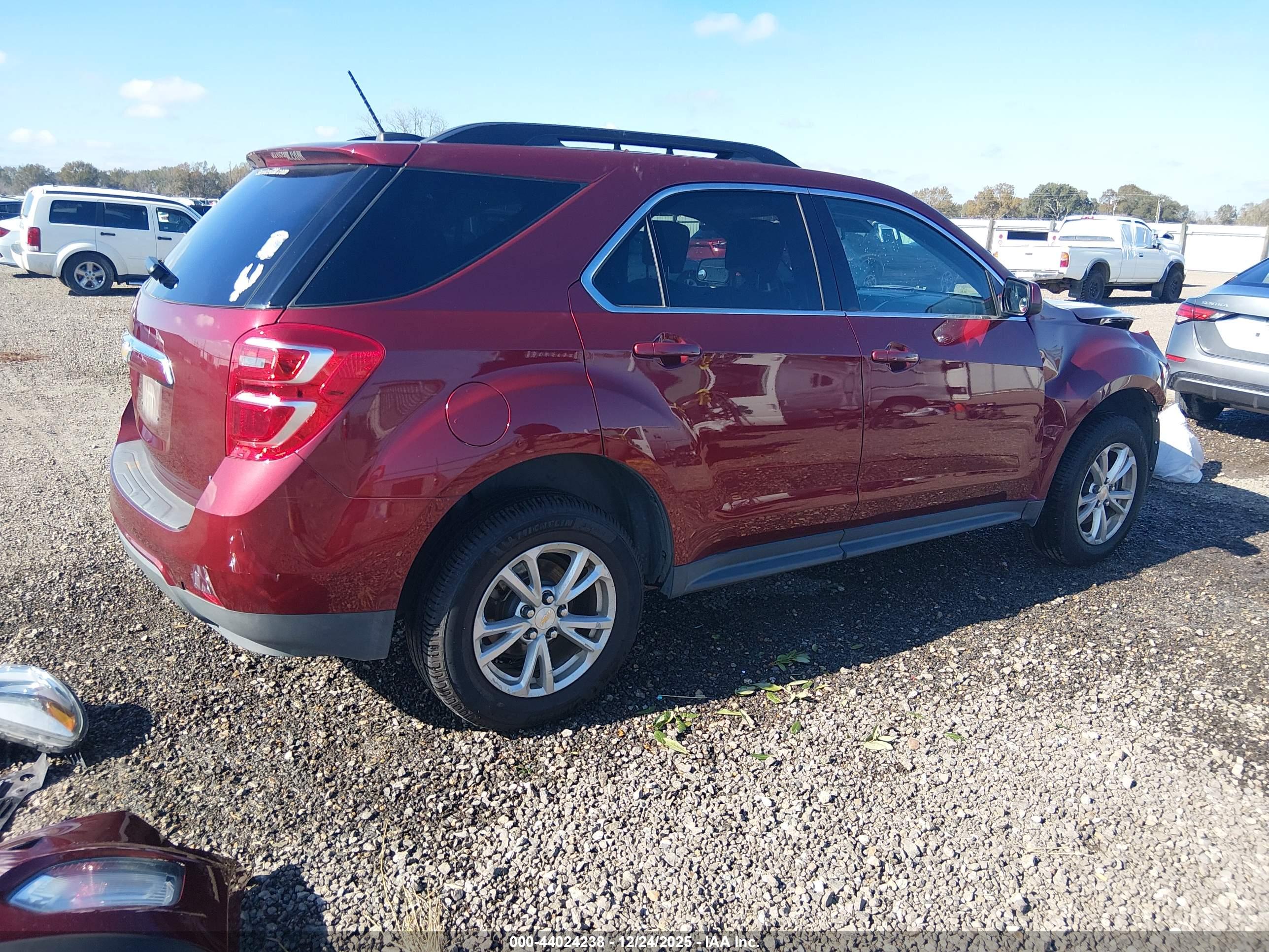 CHEVROLET EQUINOX image 4