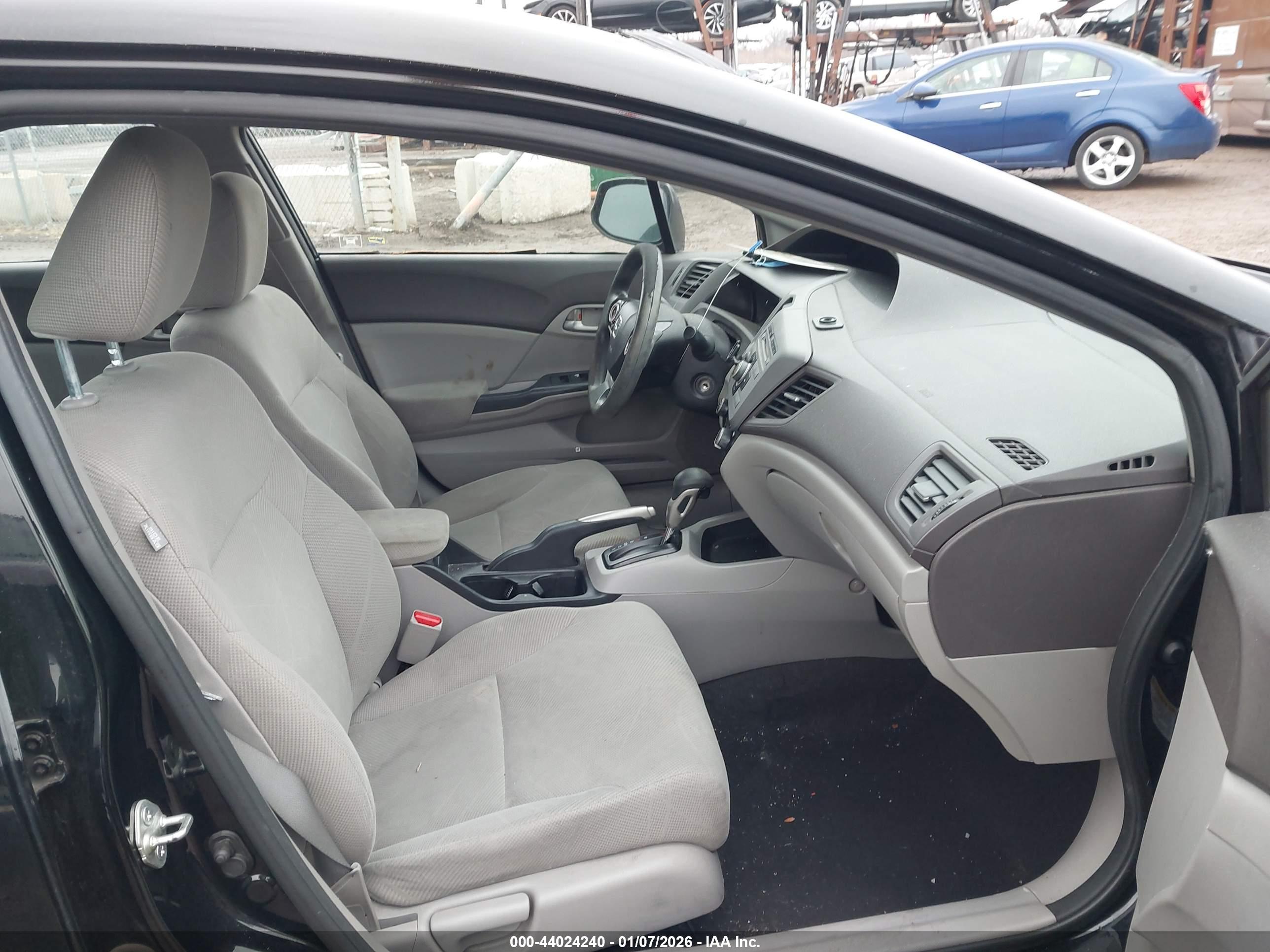 HONDA CIVIC image 5