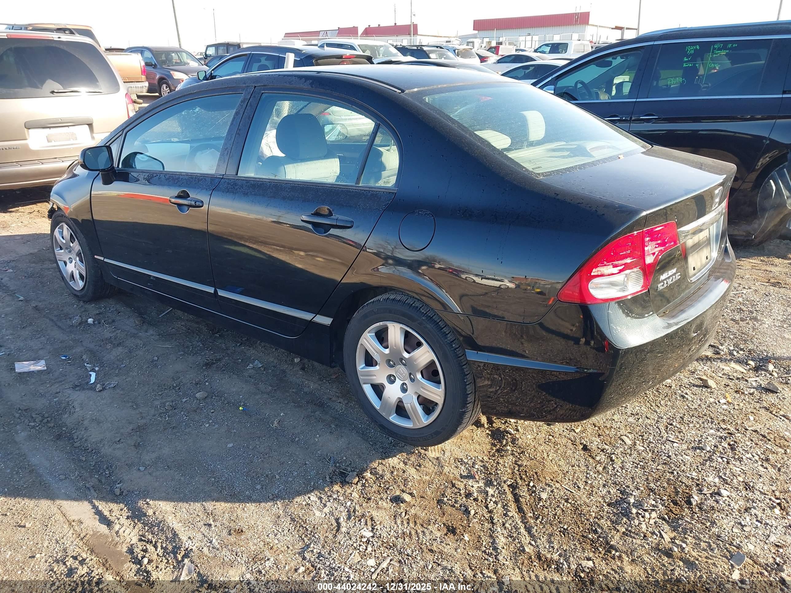 HONDA CIVIC image 3