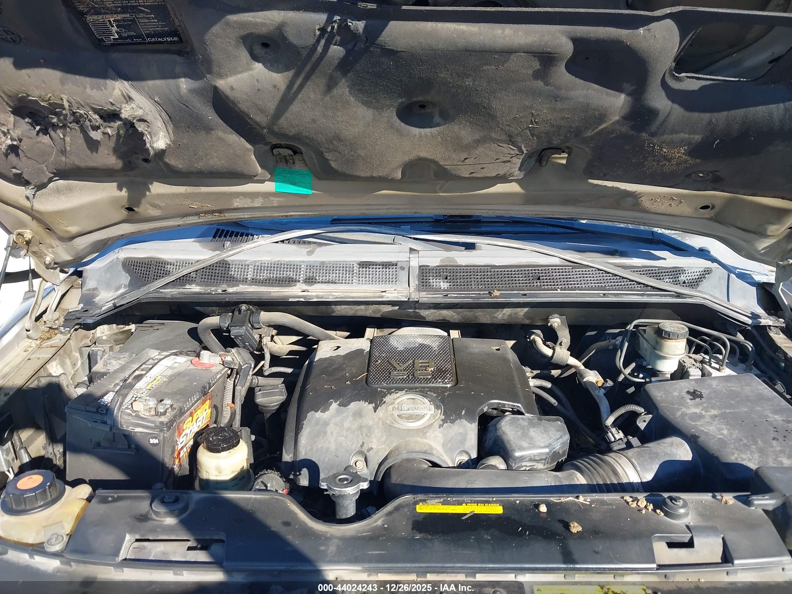 NISSAN TITAN image 10