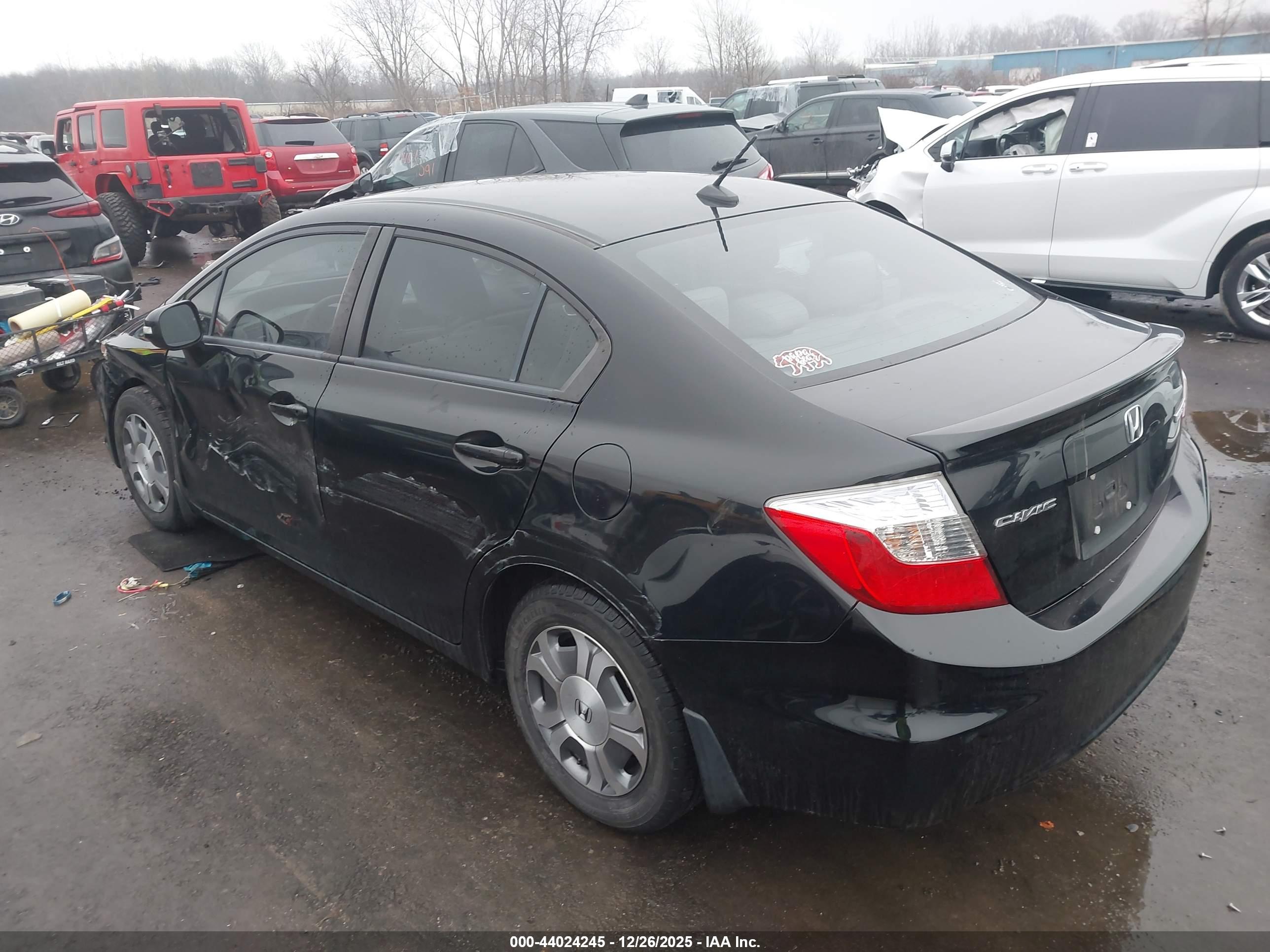 HONDA CIVIC image 3