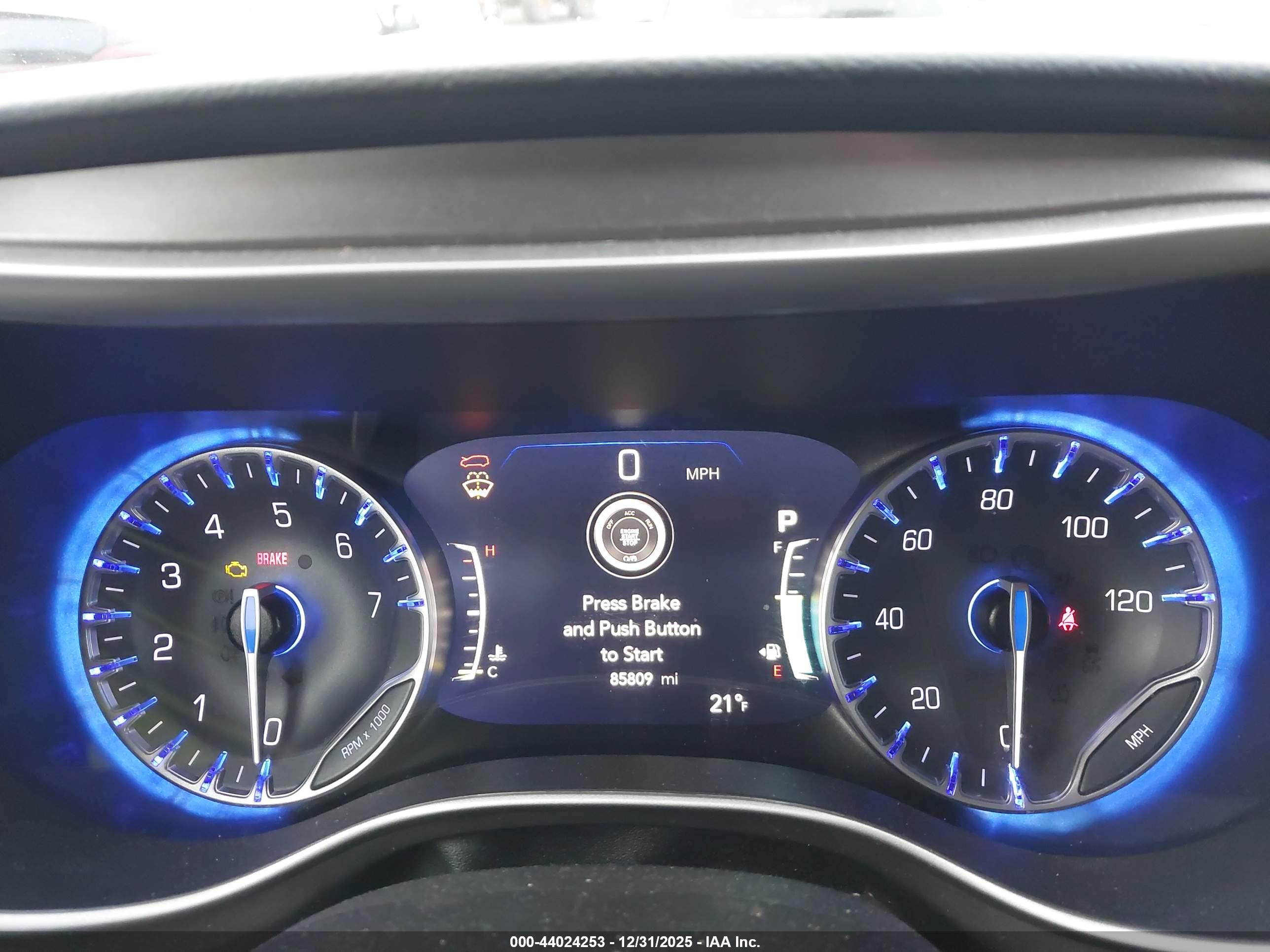 CHRYSLER PACIFICA image 7