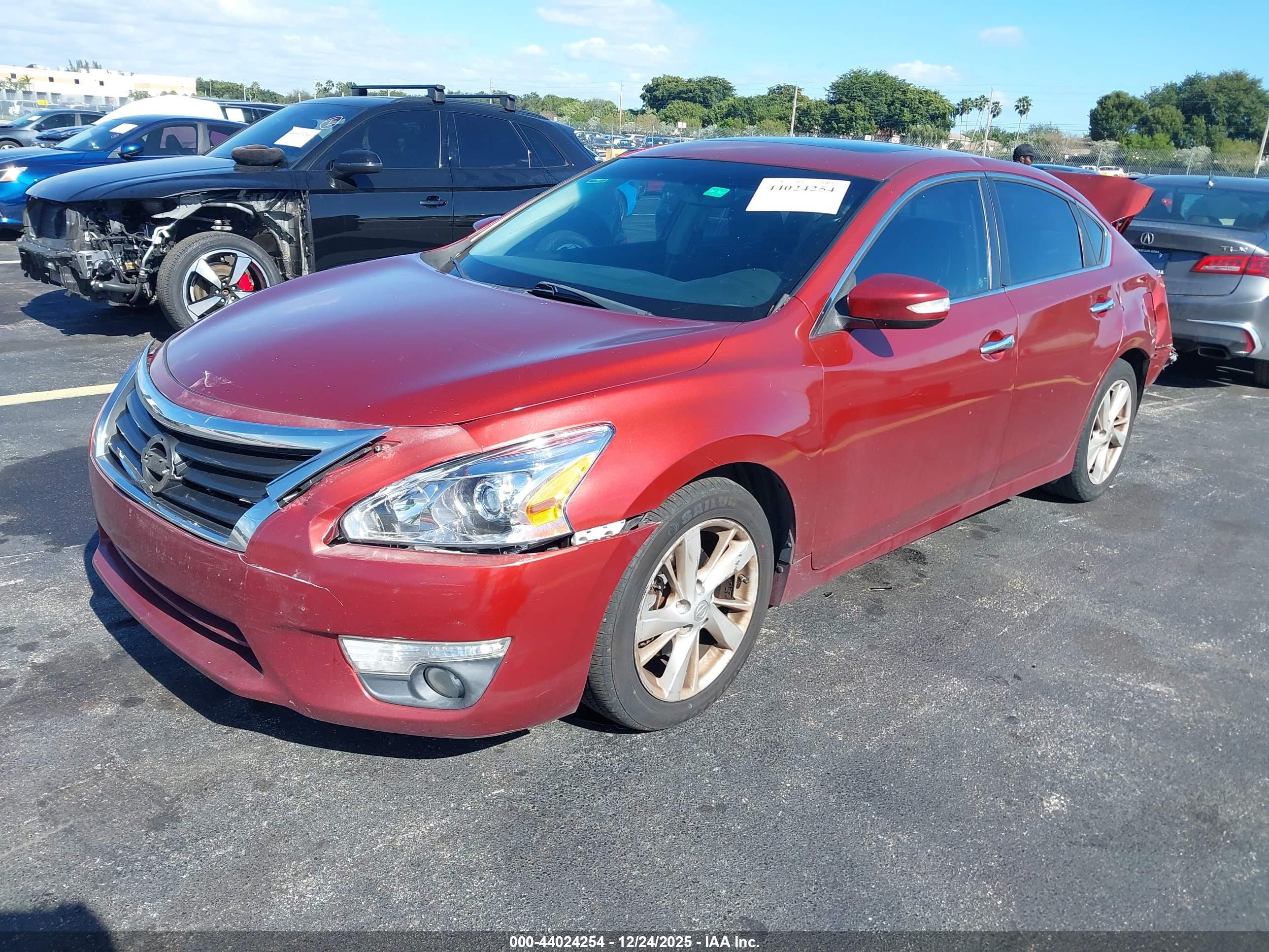 NISSAN ALTIMA image 2