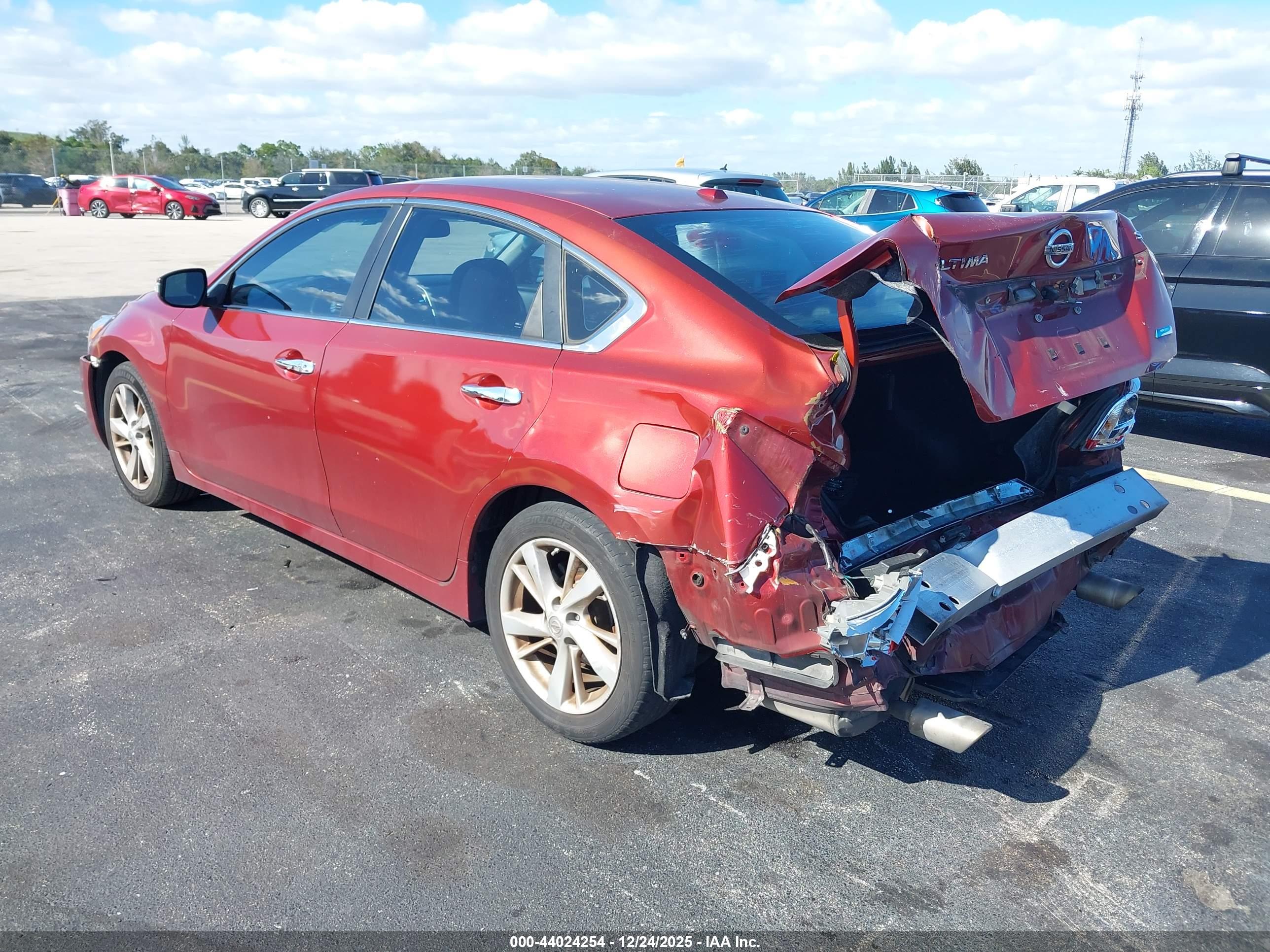 NISSAN ALTIMA image 3
