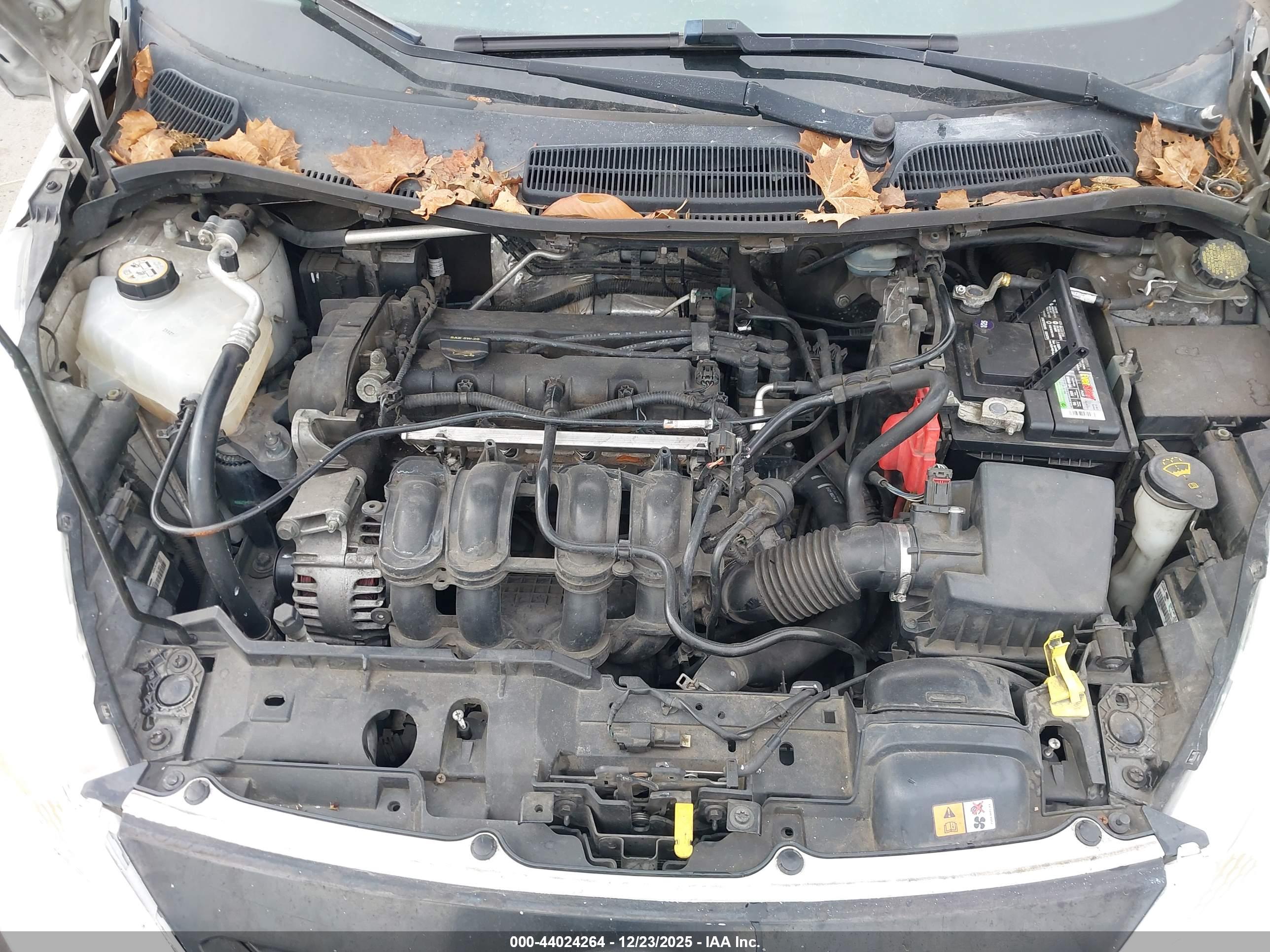 FORD FIESTA image 10