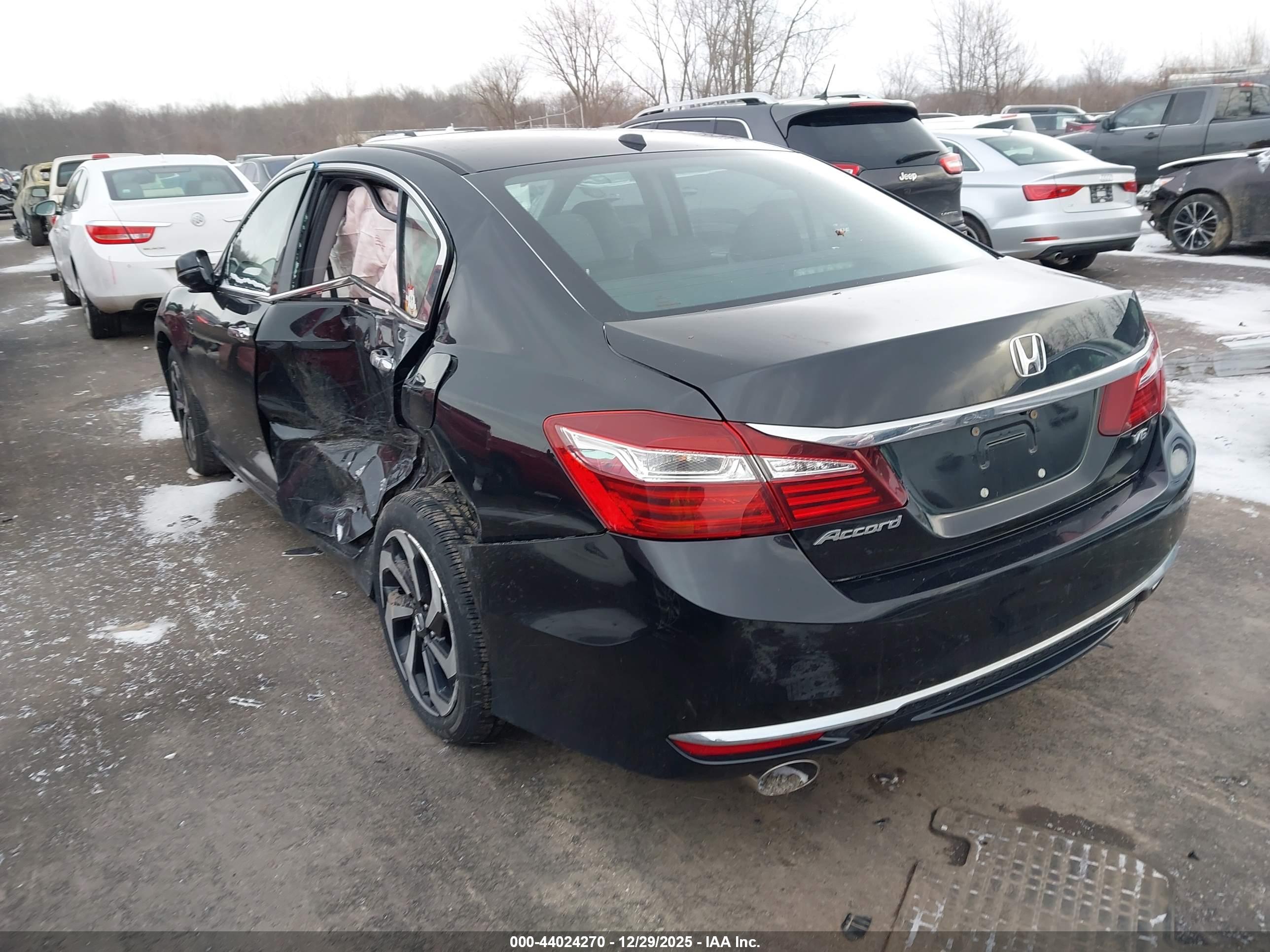 HONDA ACCORD image 3